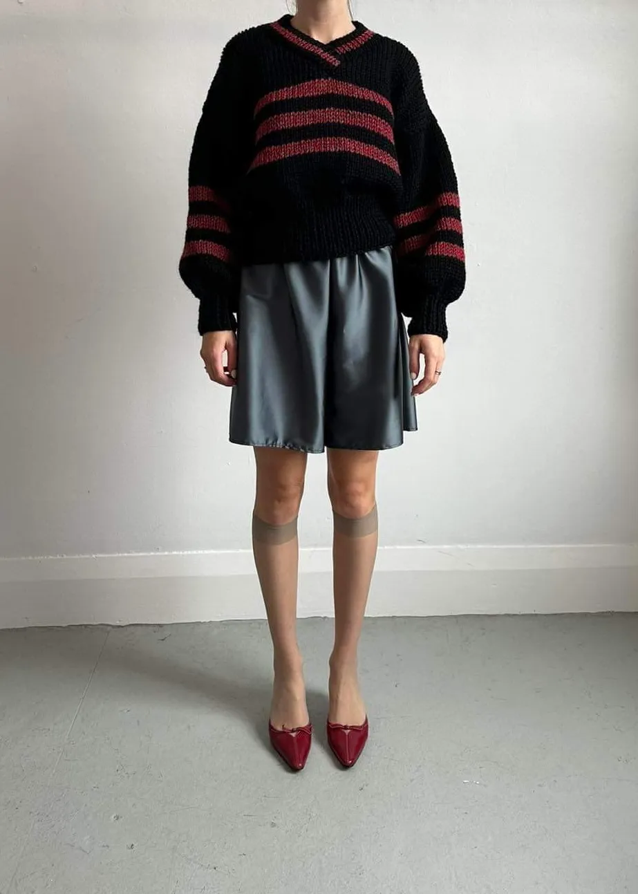 SARAH SWEATER BLACK AND RED (AVAILABLE 31.01.25) sold by Frisson Knits product image thumbnail 4