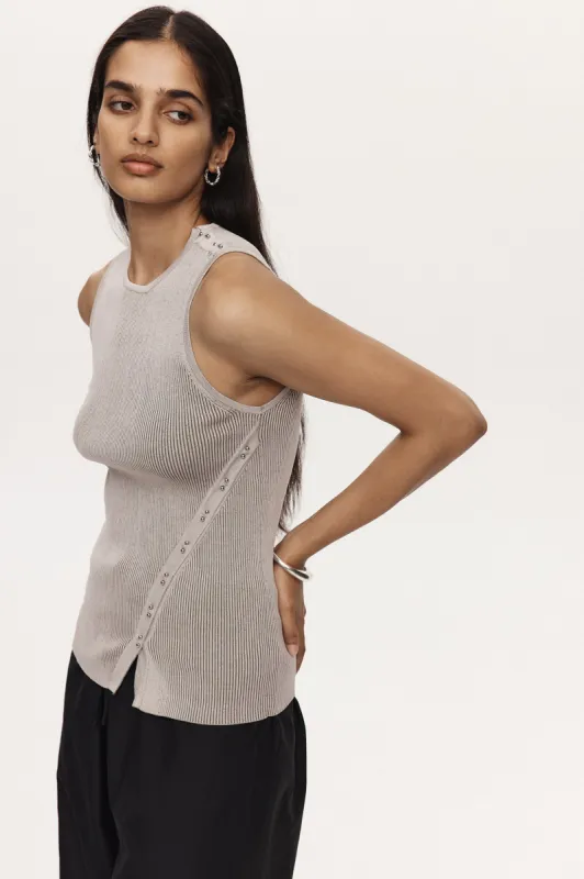 CASSIE TOP - OYSTER sold by Marle