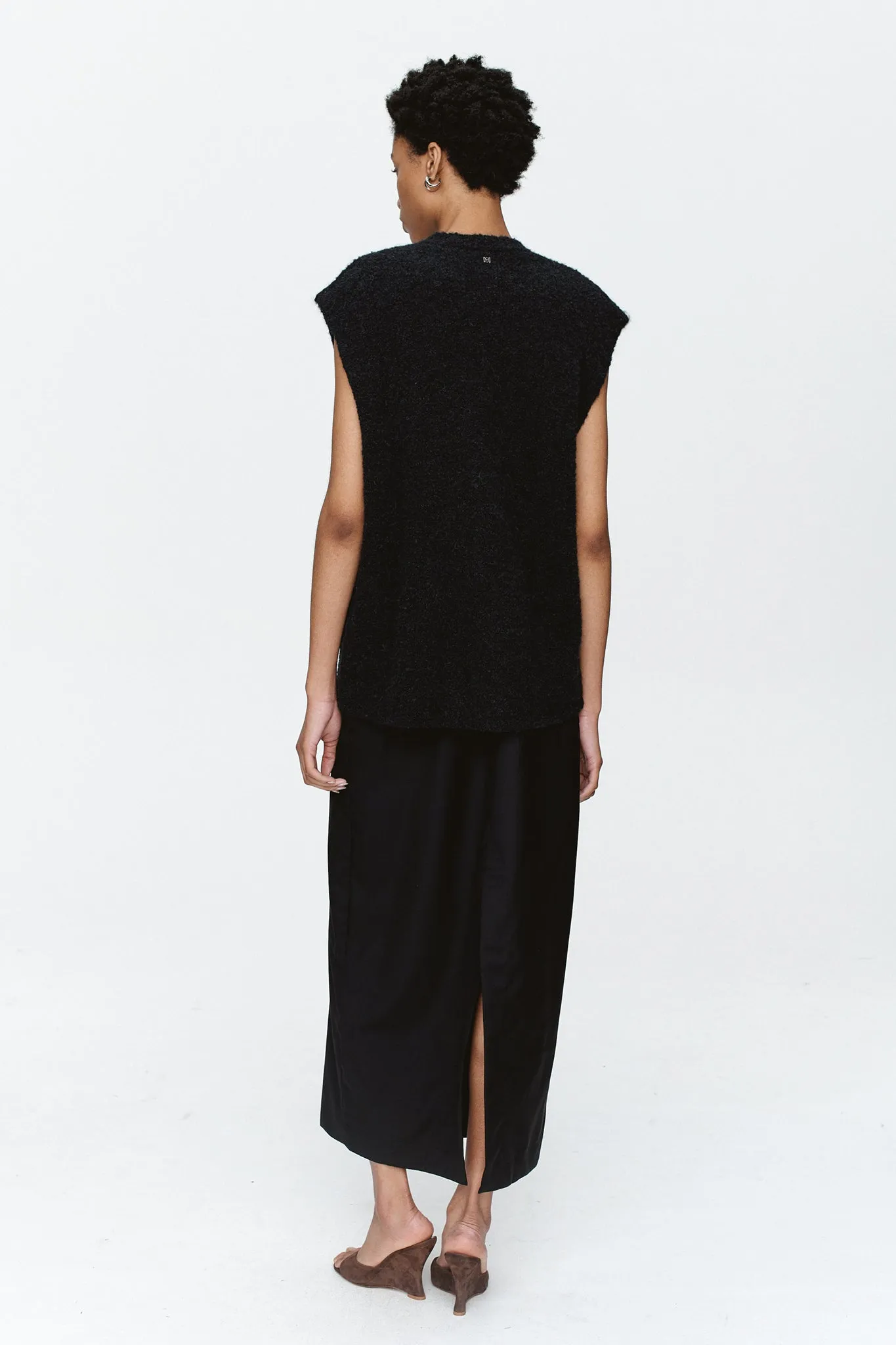 BONITA VEST - BLACK sold by Marle product image thumbnail 4