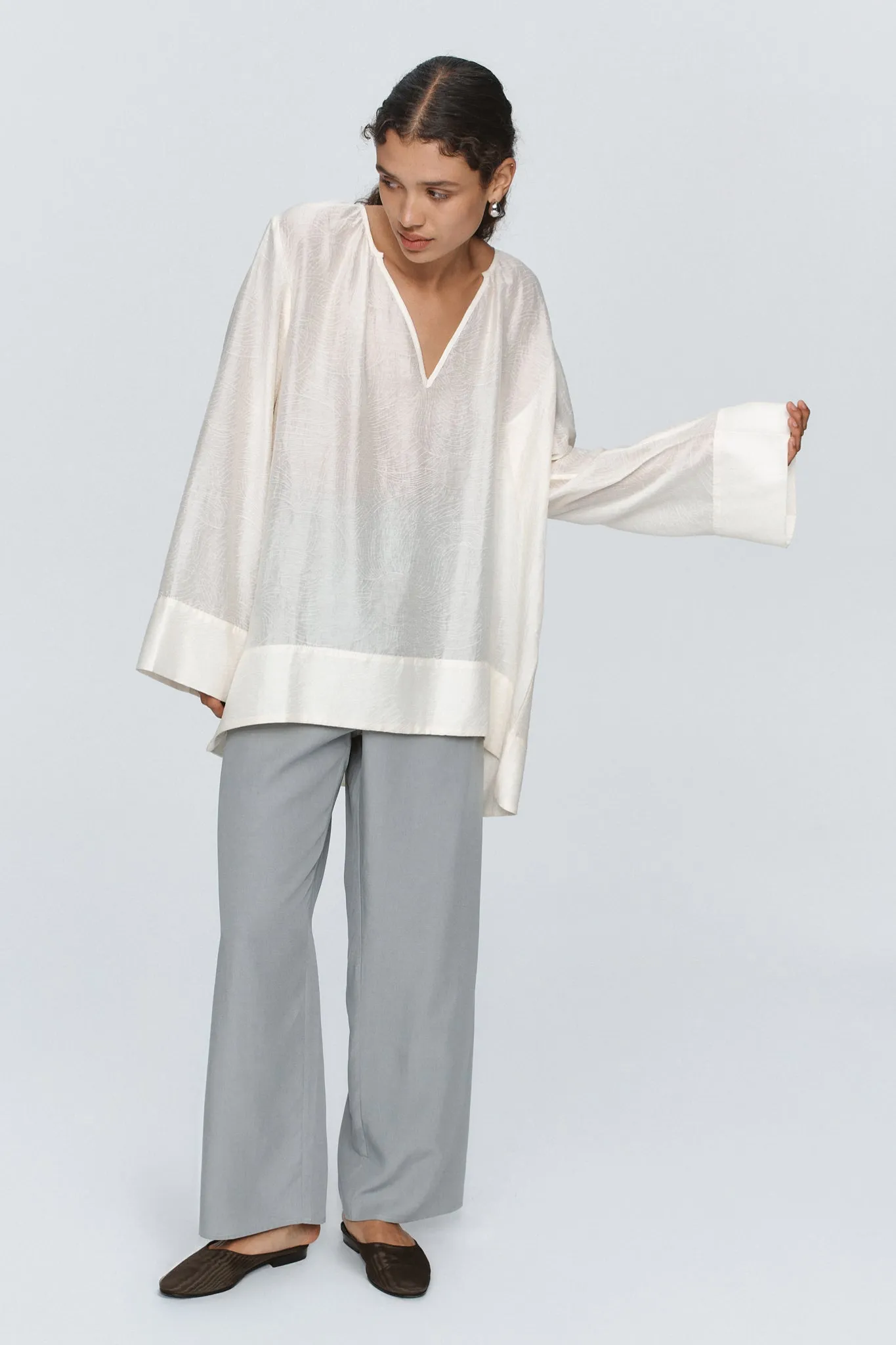LOTTIE TOP - TEXTURED IVORY sold by Marle product image thumbnail 4