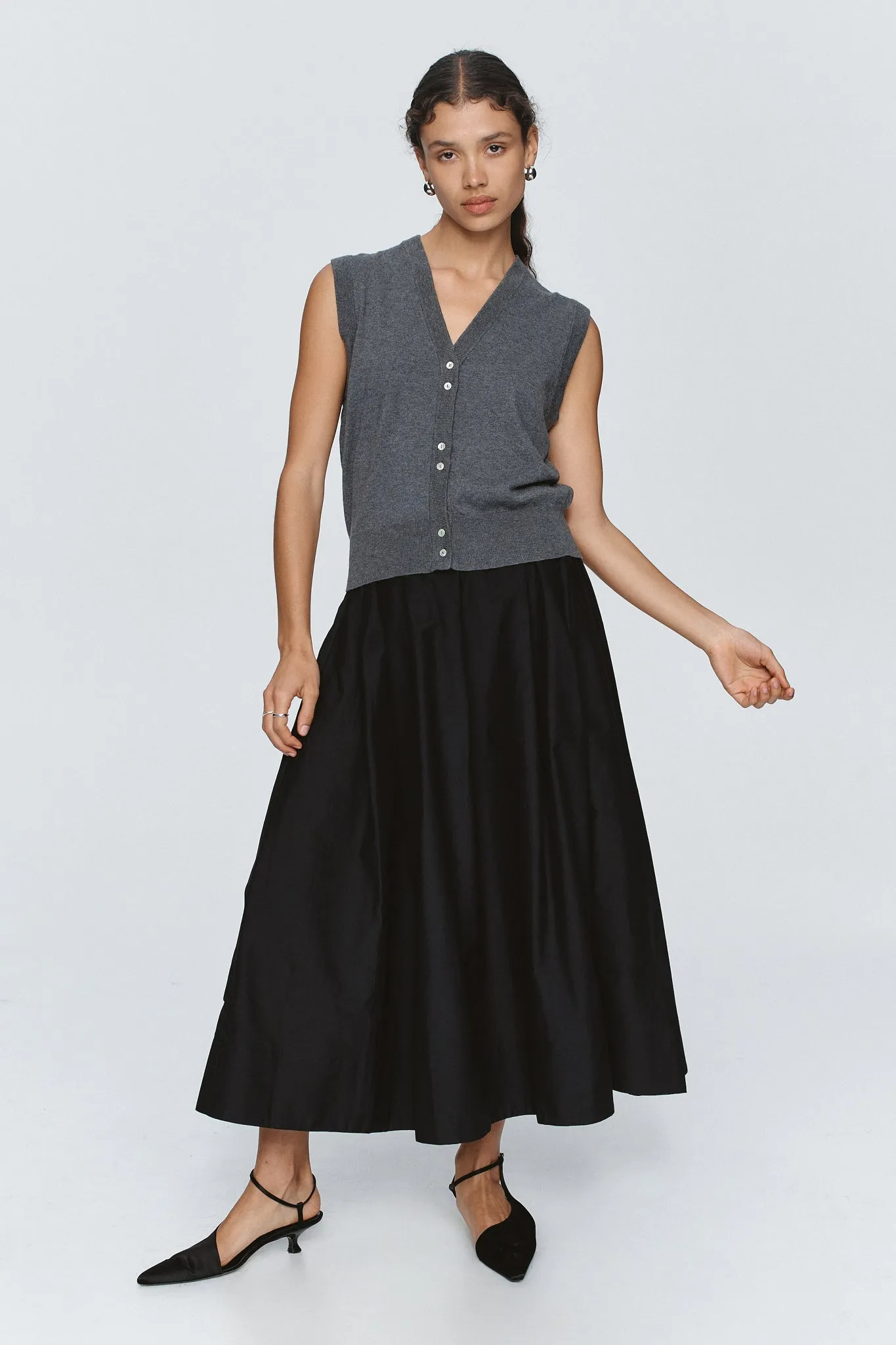 FOUNDATIONS VEST - CHARCOAL sold by Marle