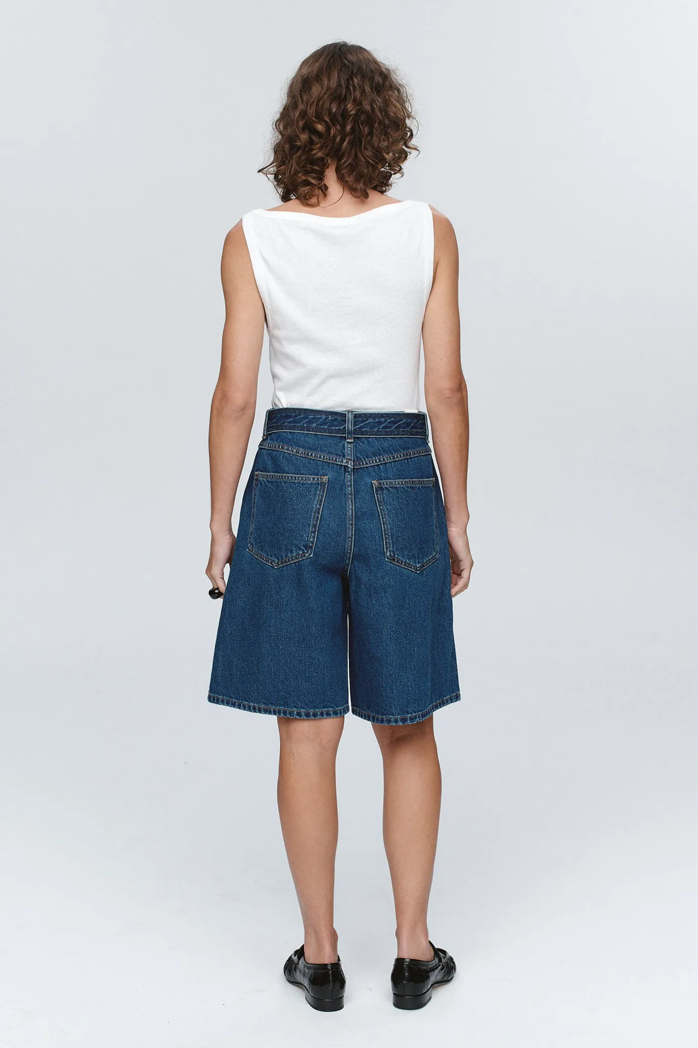 BELTED JEAN SHORT - WASHED INDIGO sold by Marle product image thumbnail 4