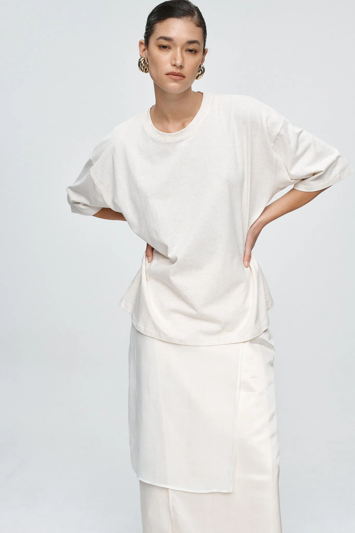 AUSTIN TEE - OAT MARLE sold by Marle product image thumbnail 2