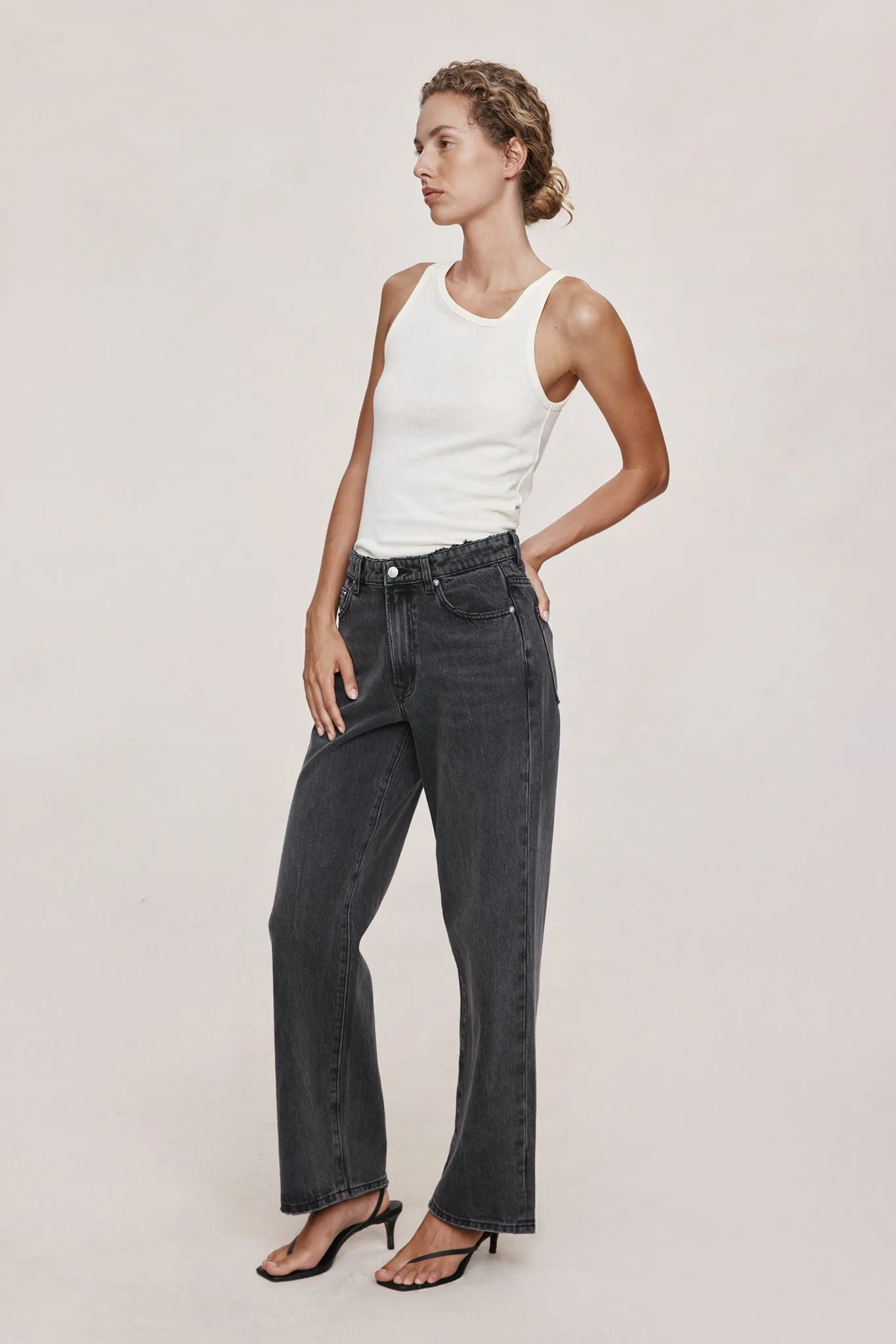 WIDE LEG JEAN - FADED BLACK sold by Marle product image thumbnail 4