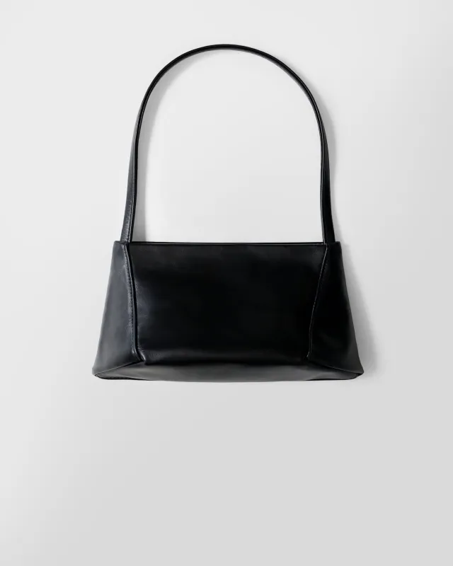 Linea - Black made by Georgia Jay