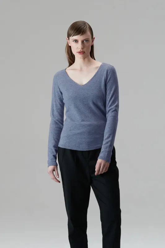 Cashmere Fitted Vee made by Standard Issue