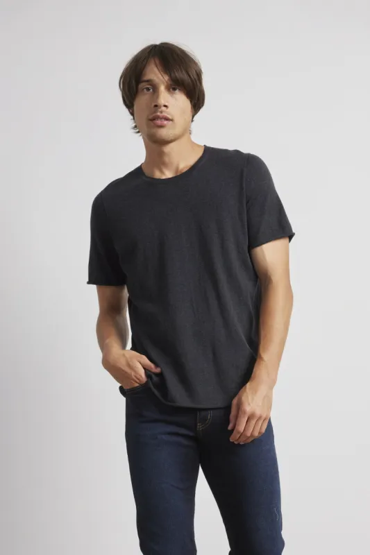 Kiri Tee made by Standard Issue