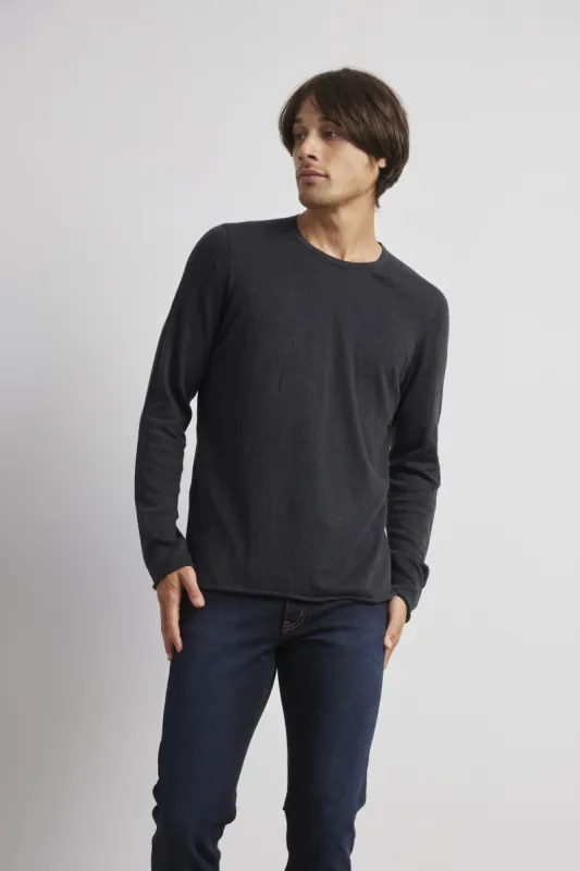 Kiri Fine Crew sold by Standard Issue