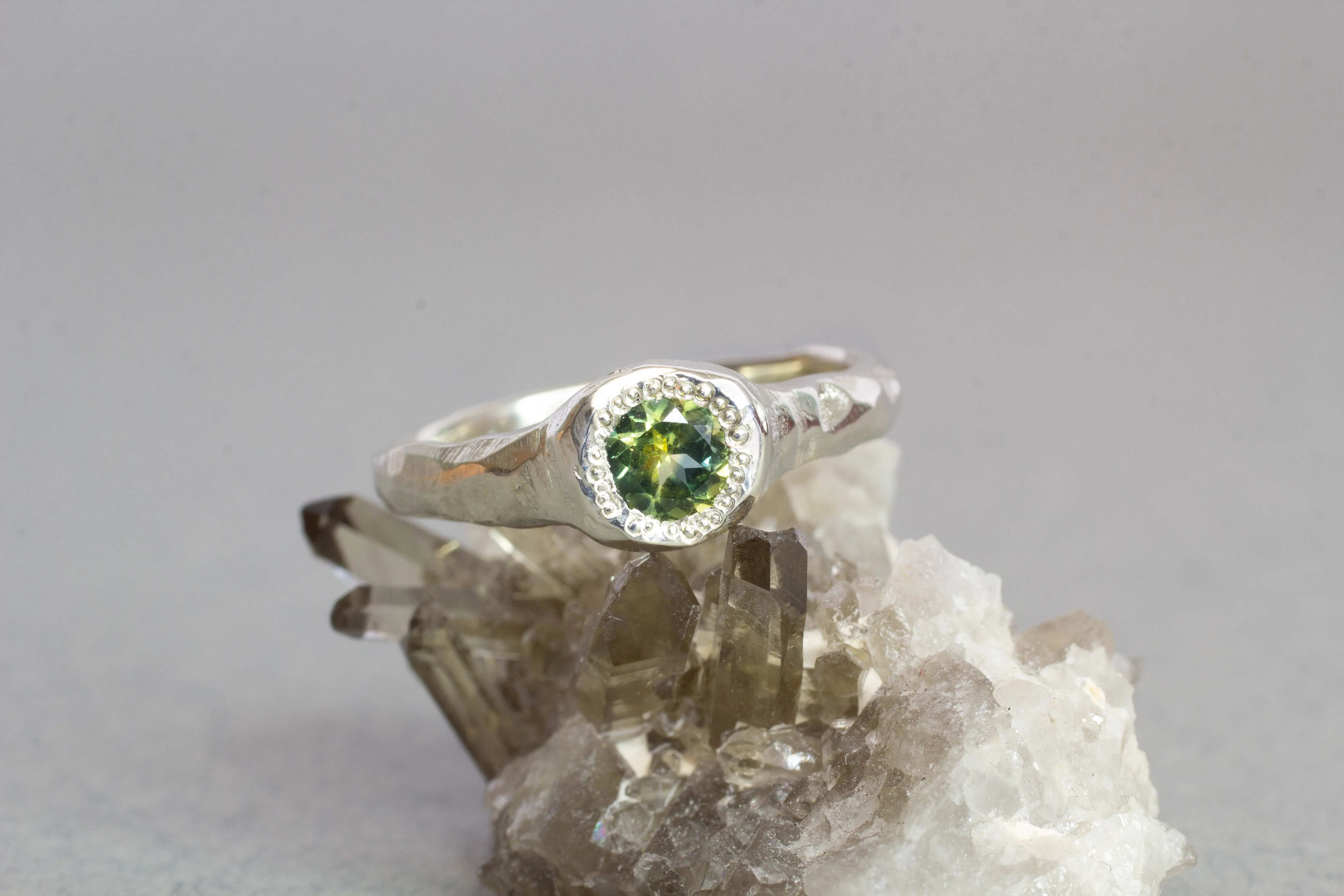 Spring Ring - 9ct White Gold with Parti Green-Yellow Sapphire sold by Sophie Divett Jewelry product image thumbnail 3