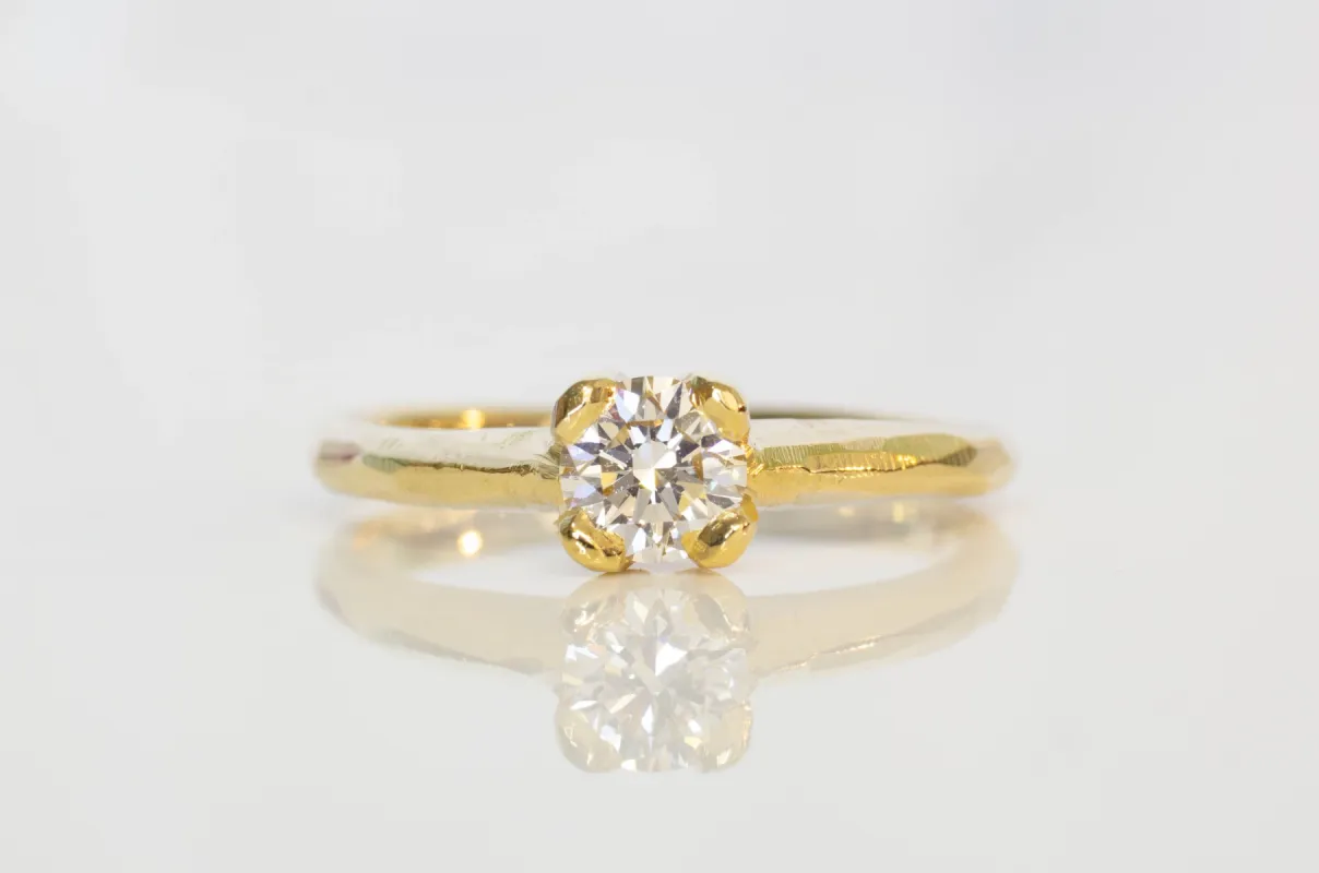 Thetis Ring - 18ct Yellow Gold with White Lab-Grown Diamond sold by Sophie Divett Jewelry