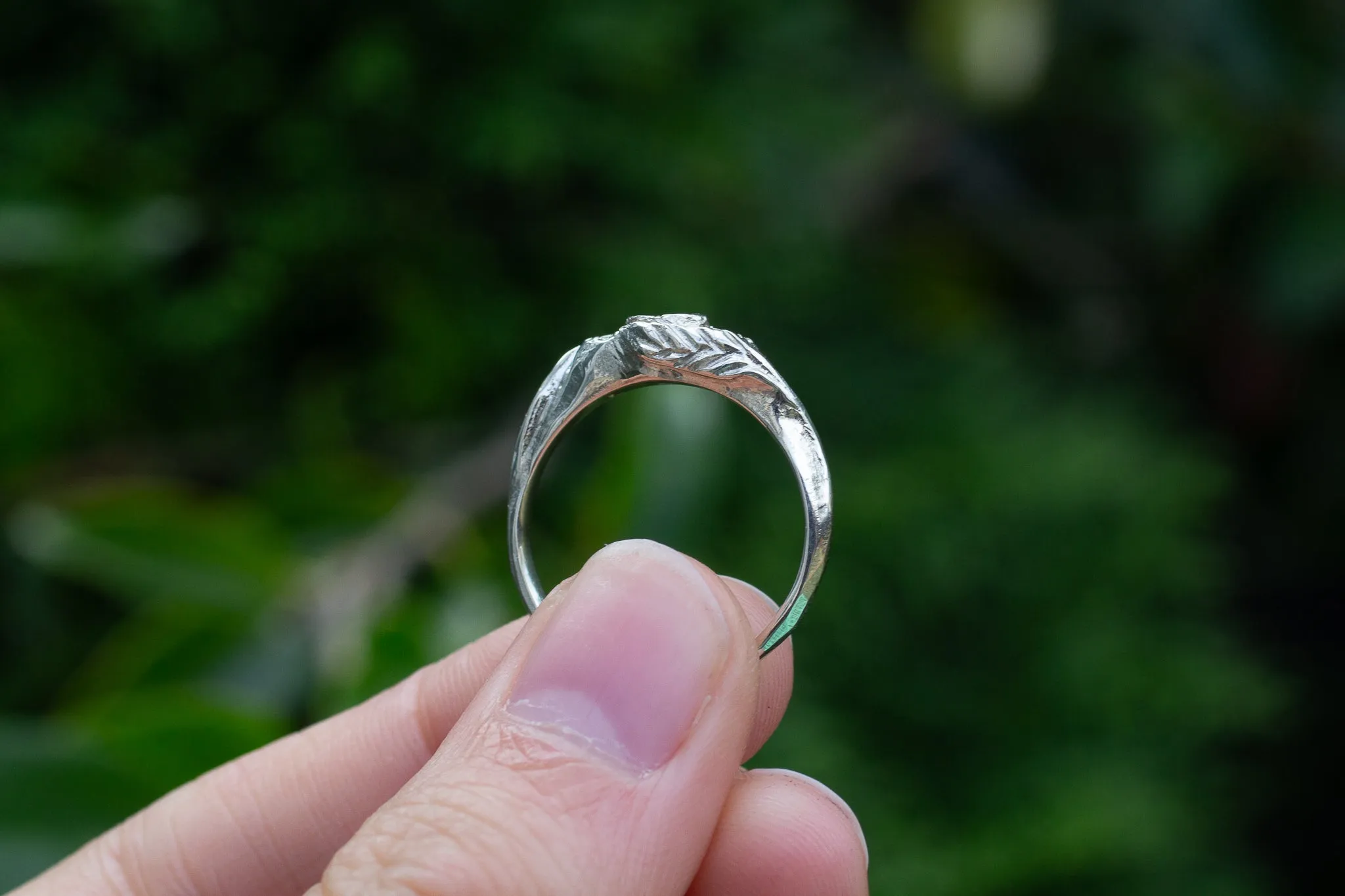 Frondis Ring - 9ct White Gold with Blue-Green Sapphire & Diamonds sold by Sophie Divett Jewelry product image thumbnail 4