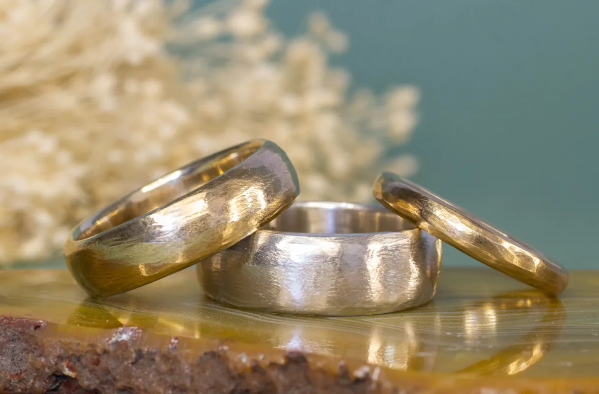 Subtle Band sold by Sophie Divett Jewelry