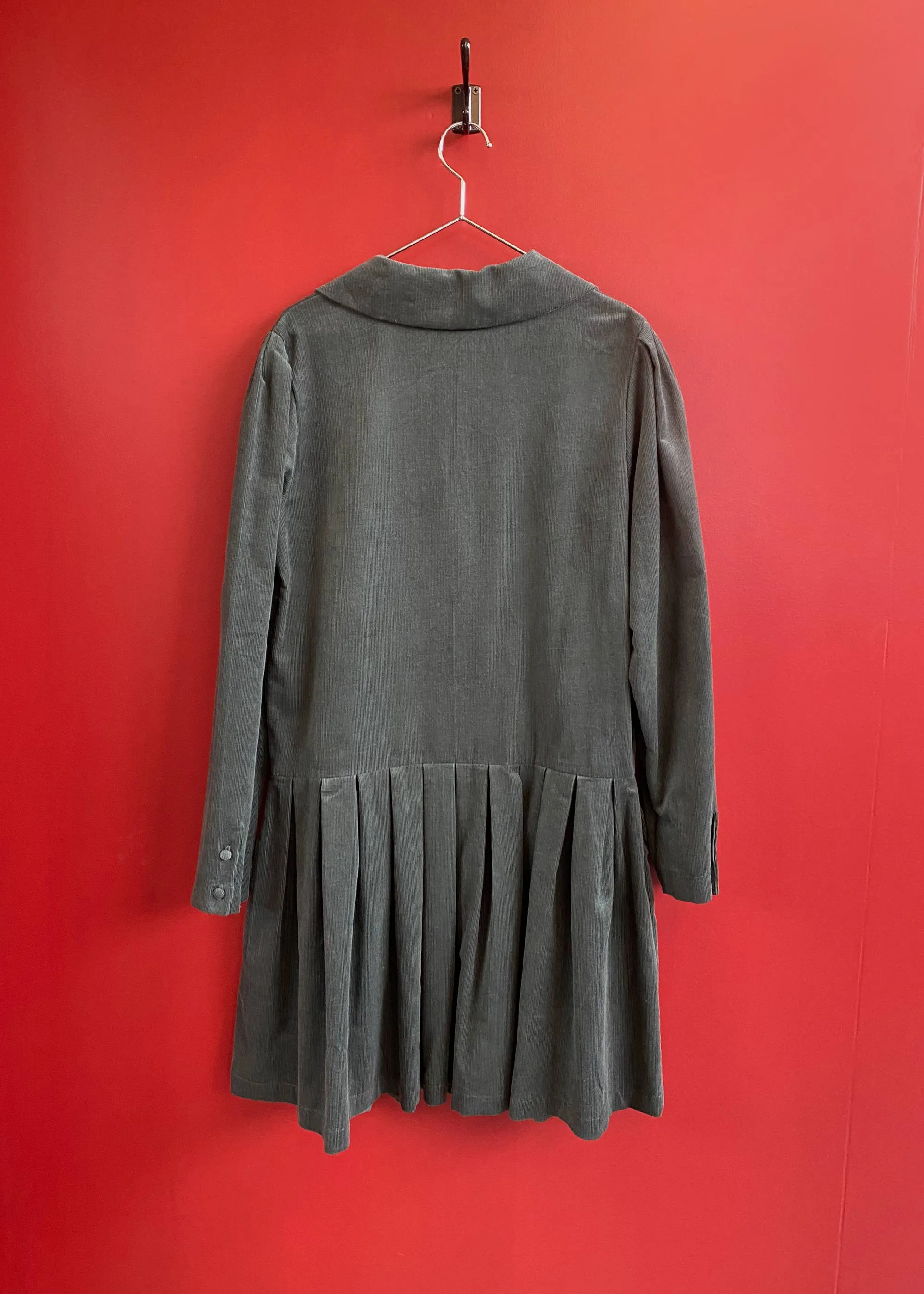 Iris Mini Dress Forest (Sample) sold by Penny Sage product image thumbnail 2