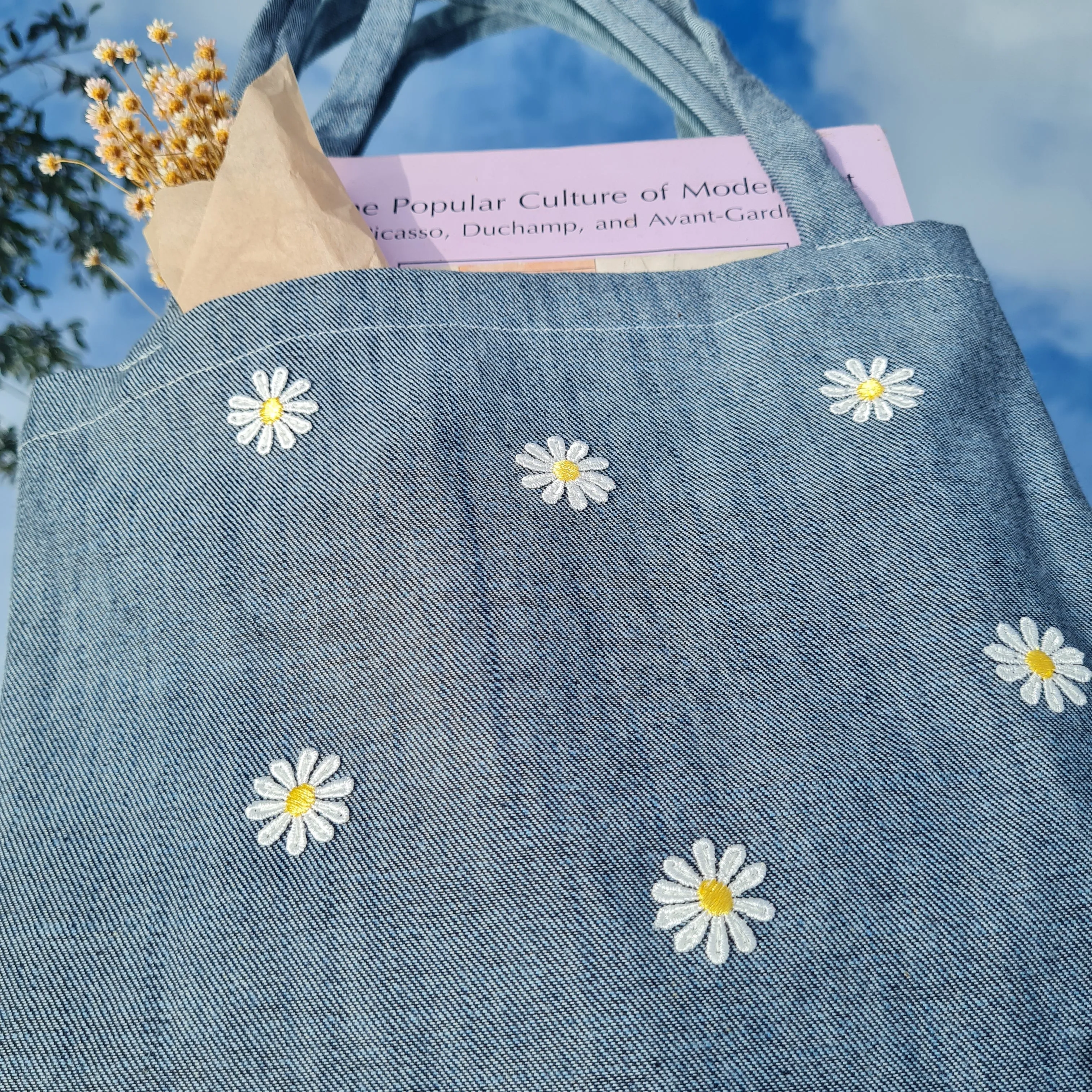 Daisy Tote sold by Velvet Heartbeat product image thumbnail 5