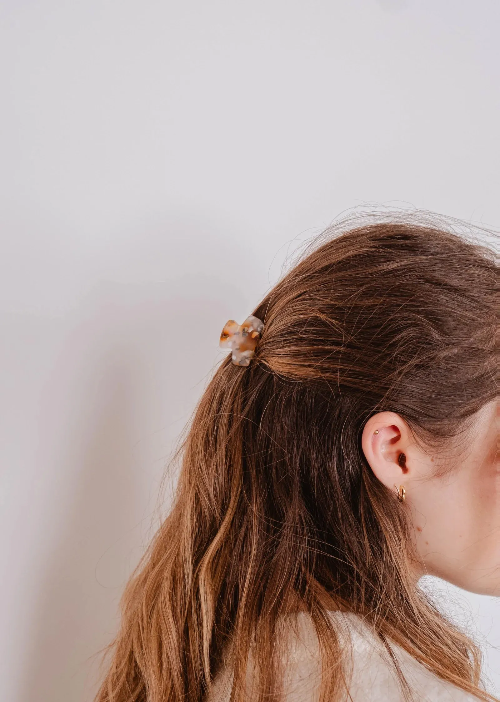 Claw Hair Clips - Mimi & August sold by Velvet Heartbeat product image thumbnail 2