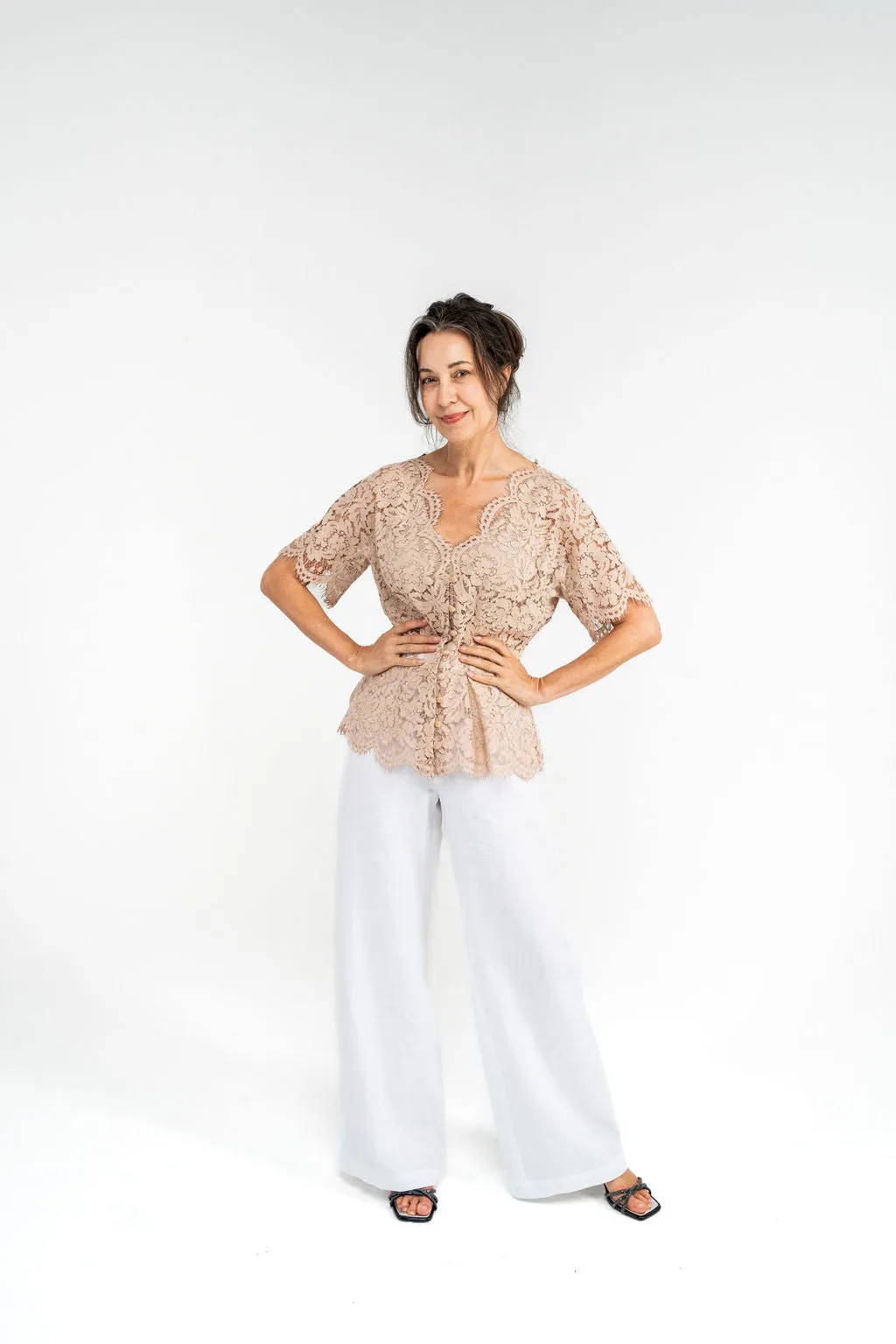 Linen Bellbird Pant sold by Tanya Carlson