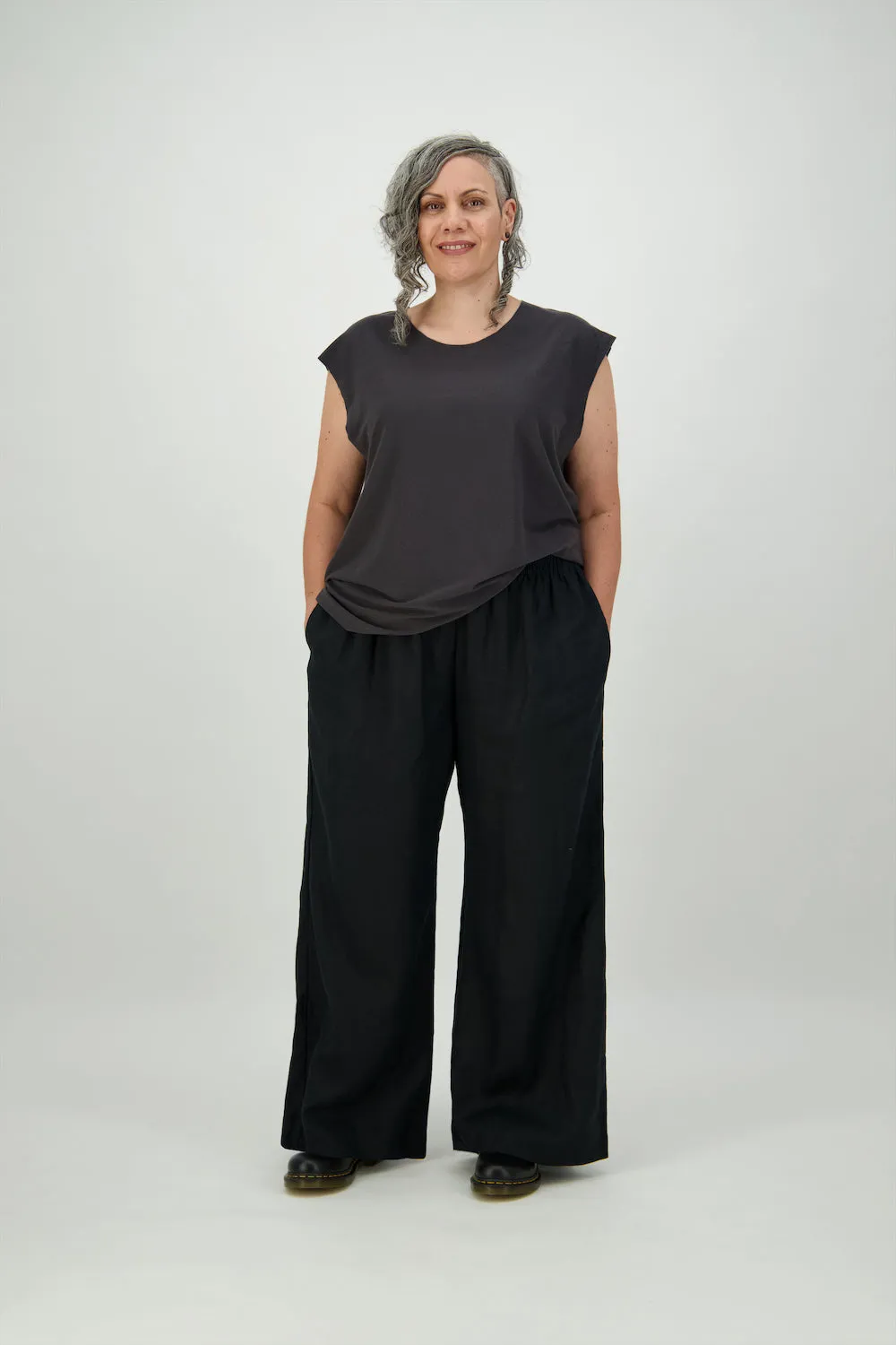 Resort Pant | Black | Linen sold by Citizen Women product image thumbnail 3