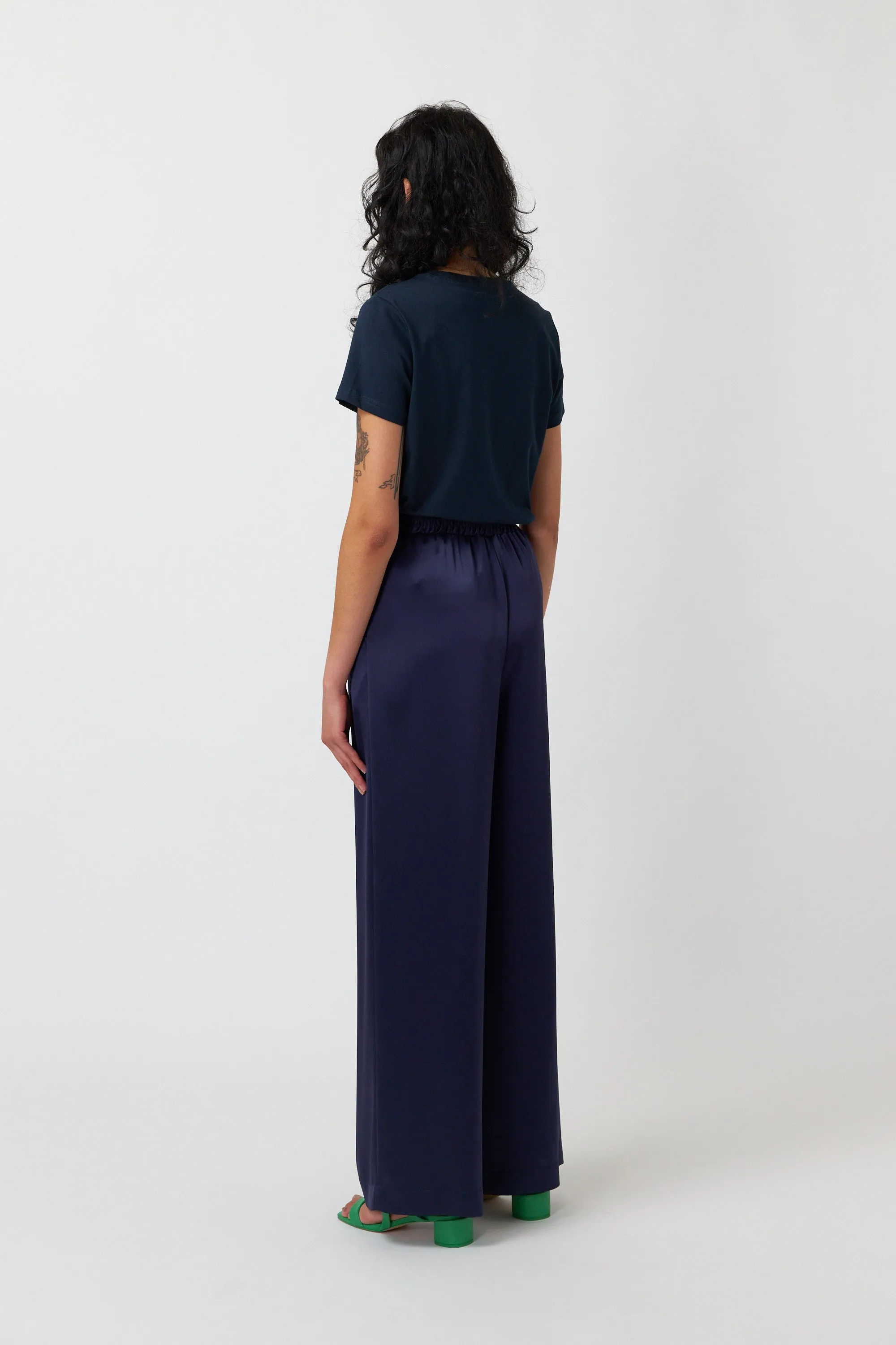 Daffodils t-shirt sold by Kate Sylvester product image thumbnail 3