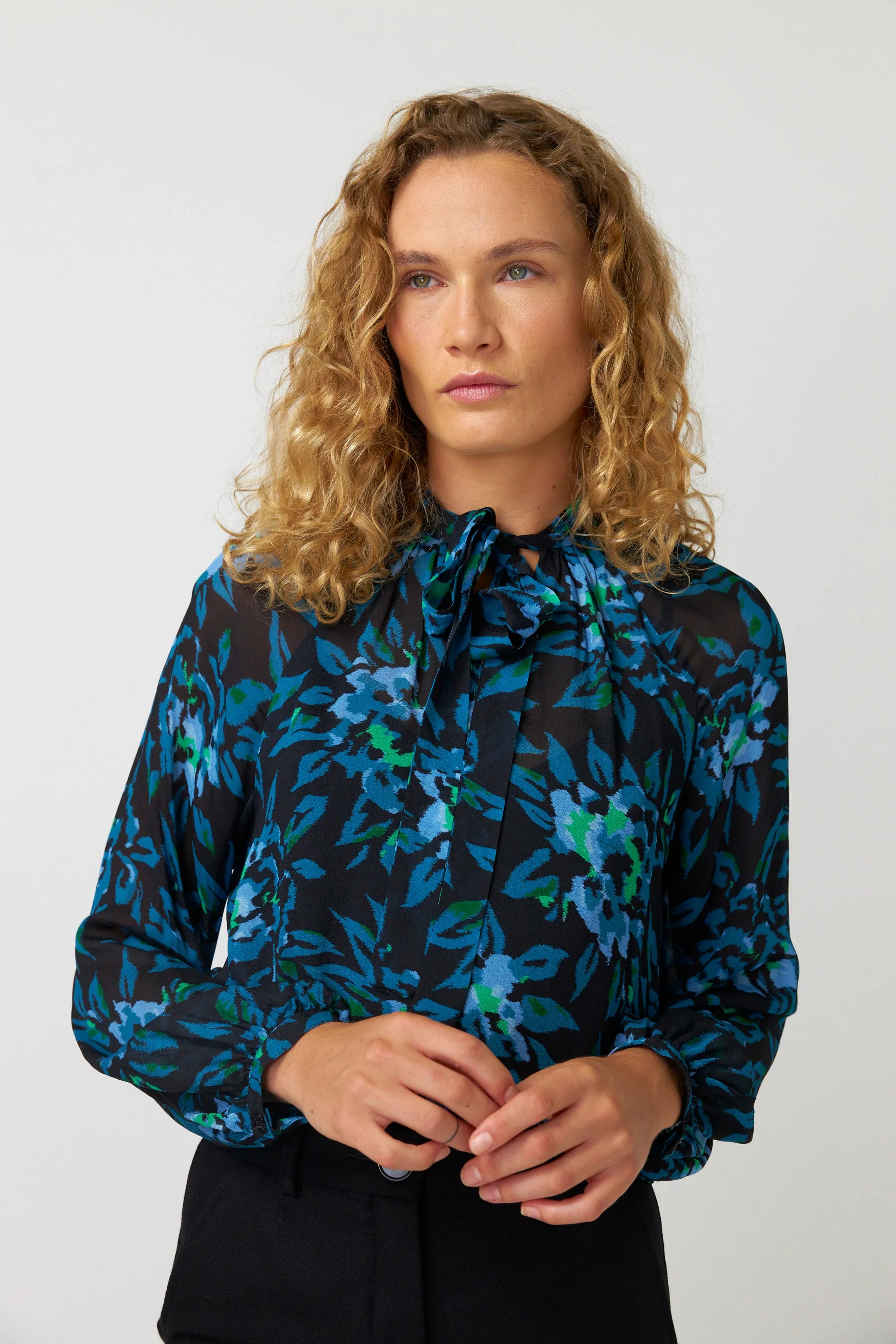 Cordelia blouse sold by Kate Sylvester product image thumbnail 4