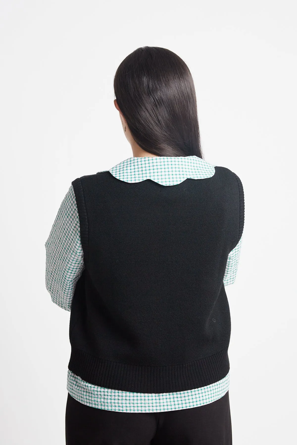 The Oracle vest - Black sold by Twenty-Seven Names product image thumbnail 3
