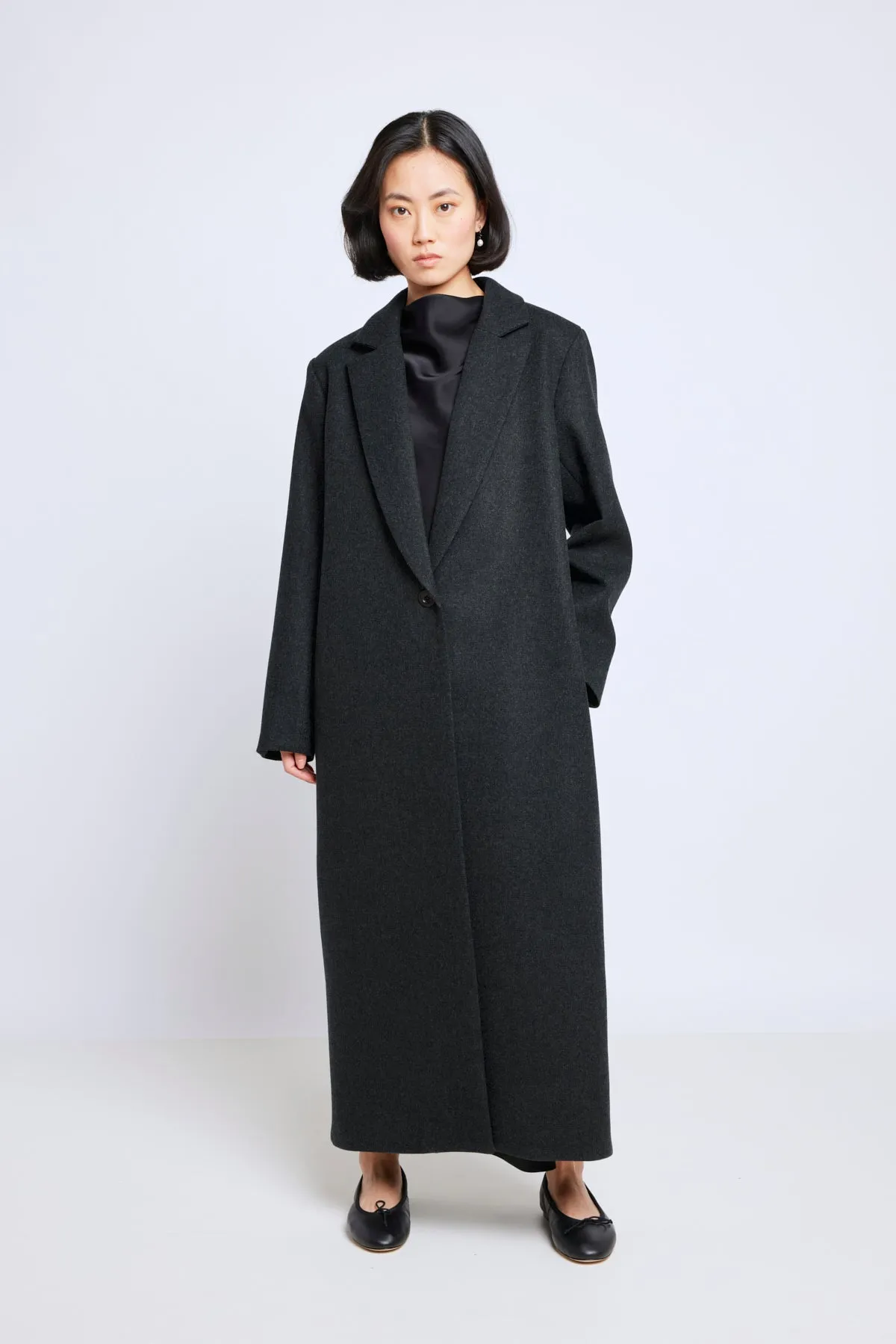 Challenge Accepted coat - Black sold by Twenty-Seven Names product image thumbnail 2