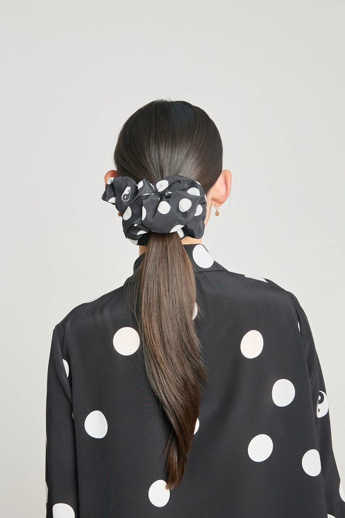 Oversized scrunchie - Black sold by Twenty-Seven Names product image thumbnail 2