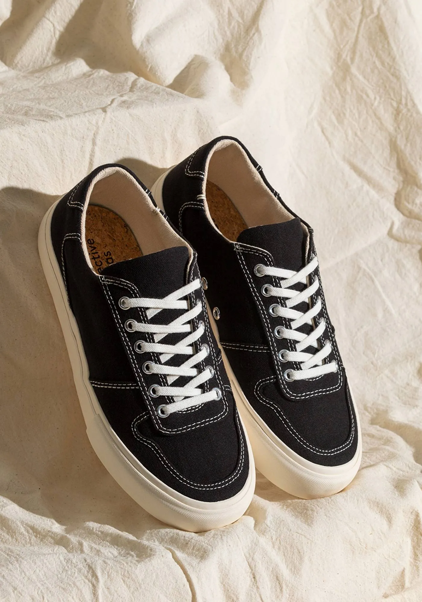 Bal Sneaker sold by Untouched World product image thumbnail 4