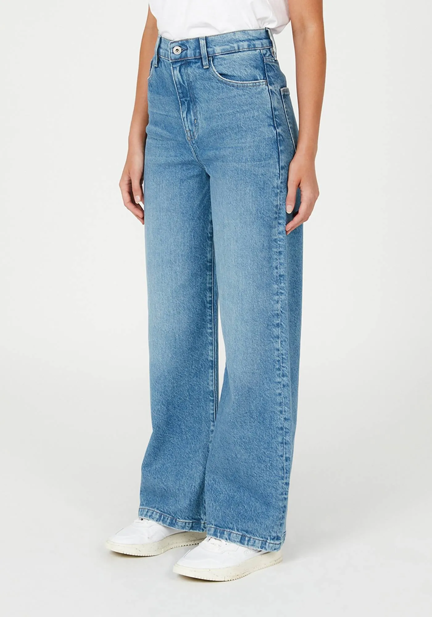Ellie High Rise Wide Leg Jean sold by Untouched World product image thumbnail 4