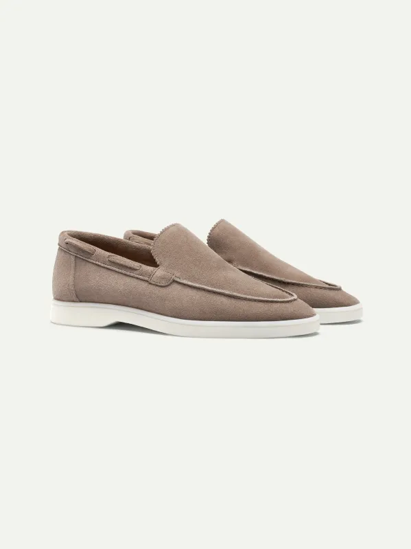 Lady Ash Grey Yacht Loafers made by Aurelien