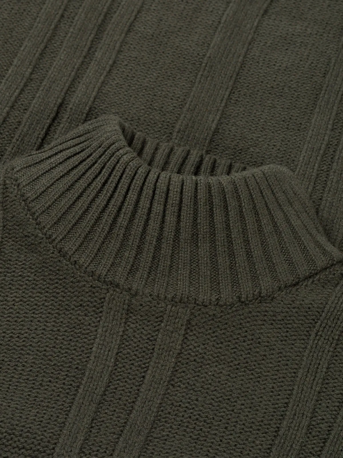 Mockneck Olive sold by Aurelien product image thumbnail 2