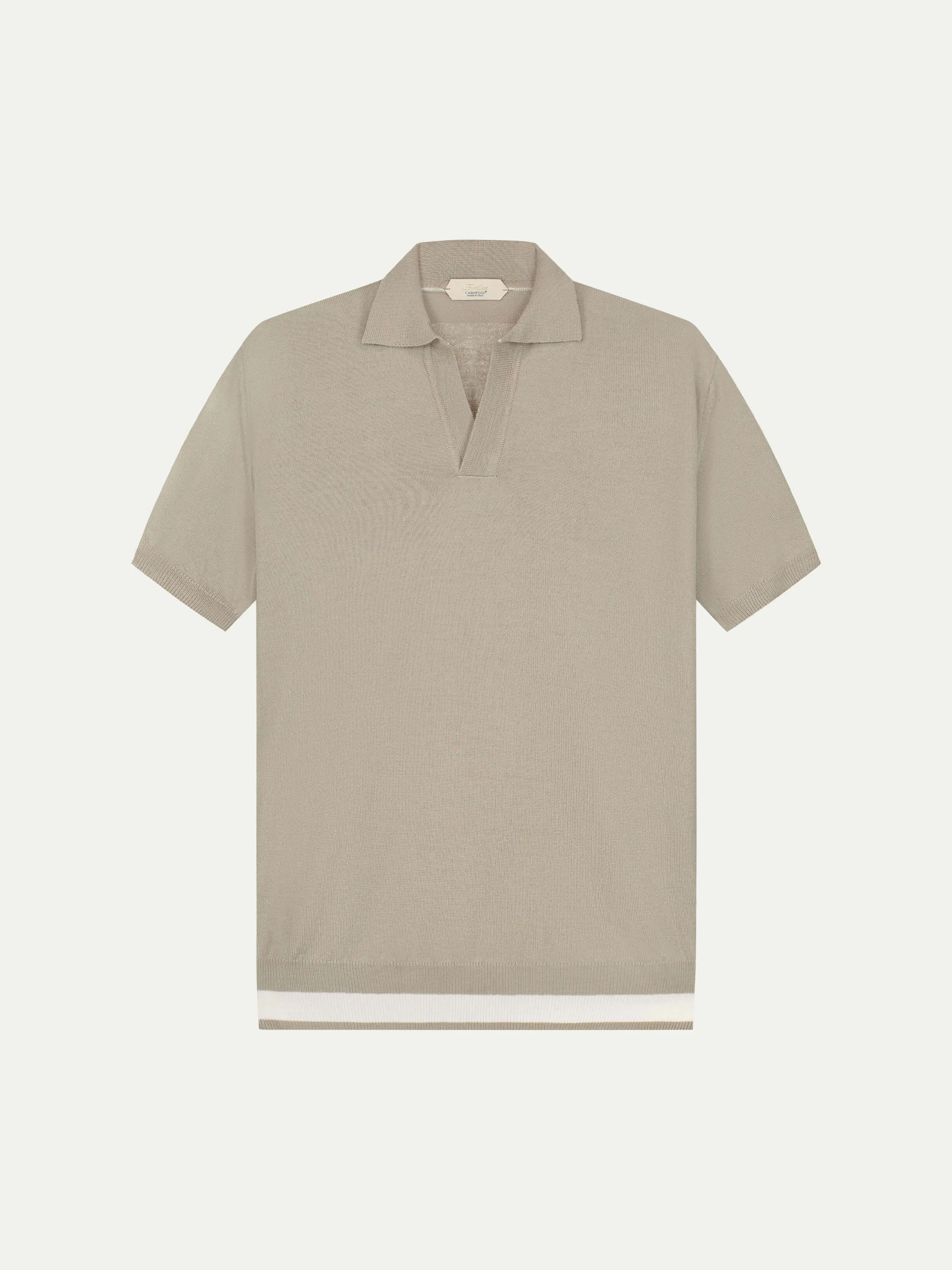 Buttonless AUR1 Polo Greige sold by Aurelien