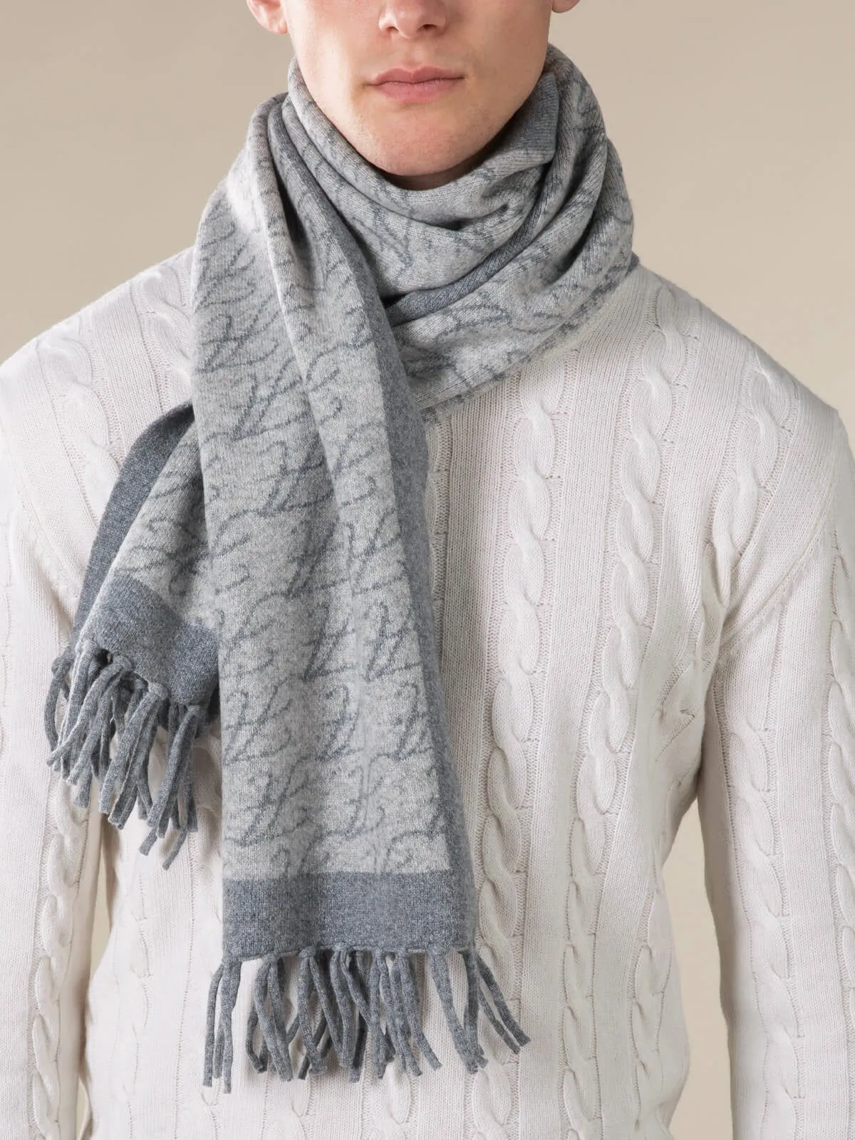 AUR1 Scarf Grey sold by Aurelien product image thumbnail 2