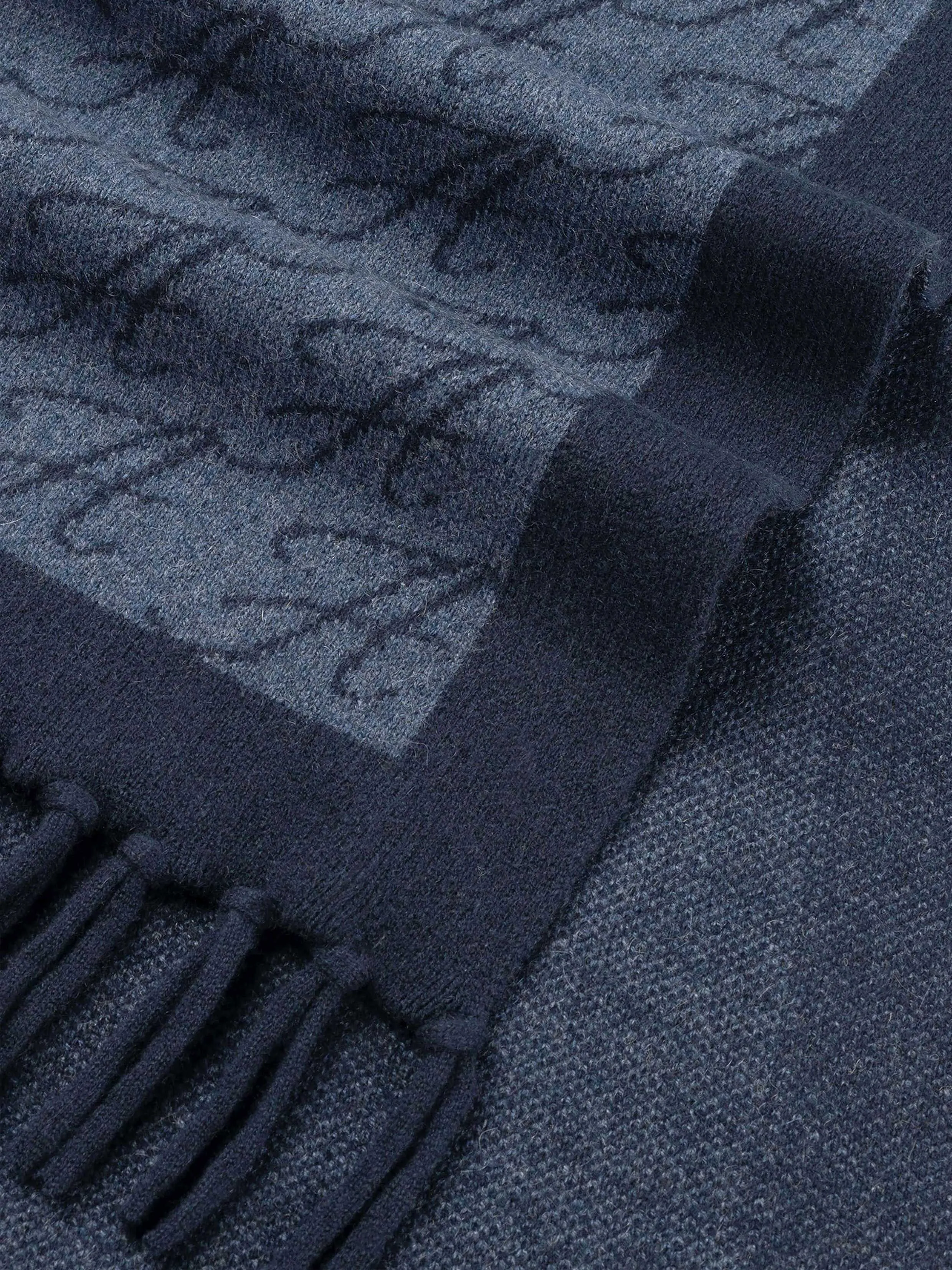 AUR1 Scarf Navy sold by Aurelien product image thumbnail 2