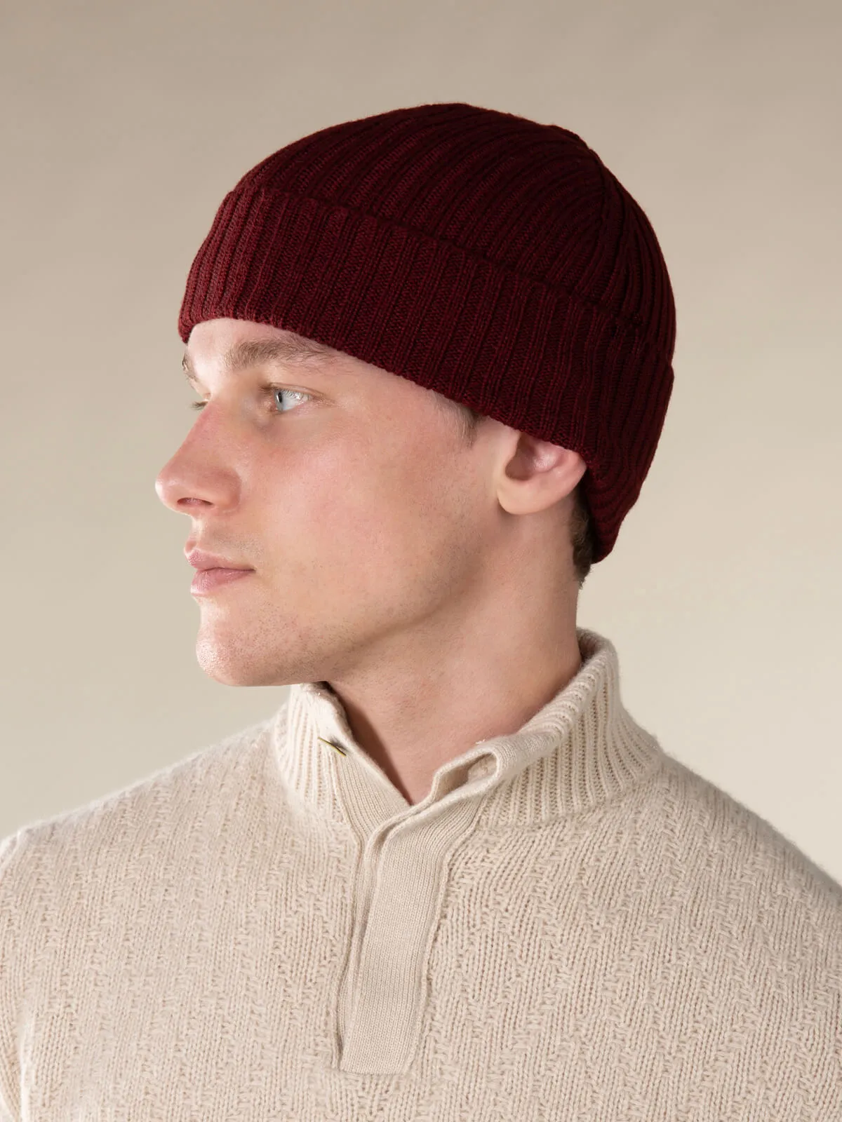 Extrafine Merino Hat Burgundy sold by Aurelien product image thumbnail 2