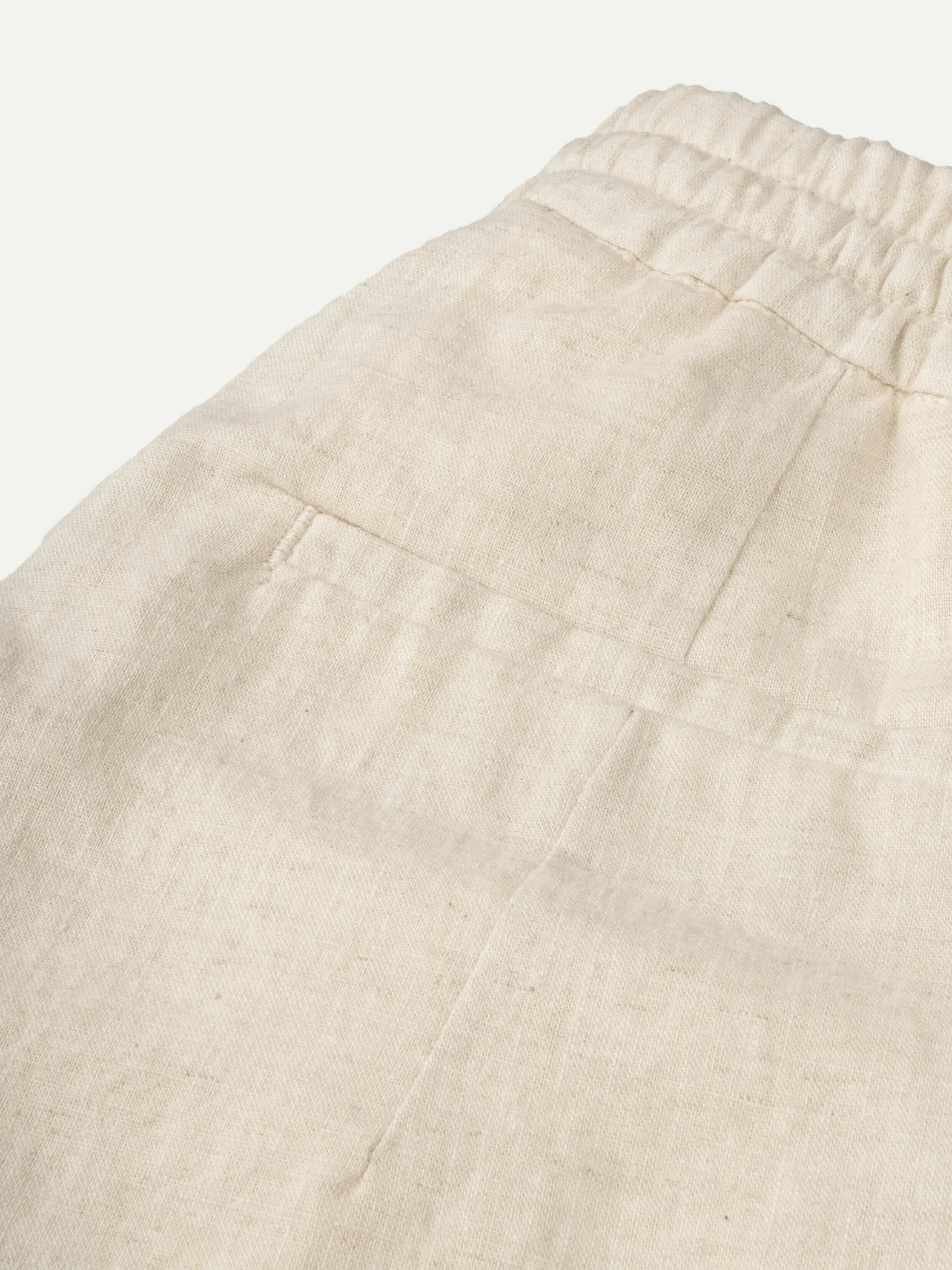 Beige Linen Seaside Shorts sold by Aurelien product image thumbnail 5