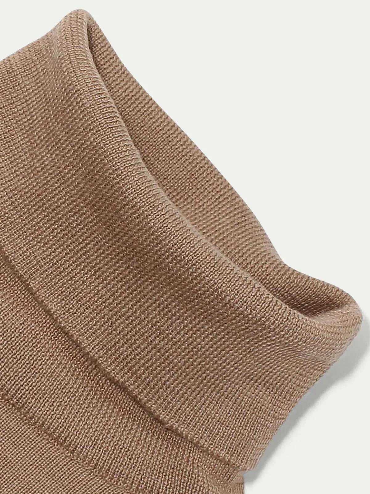 Extrafine Merino Rollneck Beige sold by Aurelien product image thumbnail 4