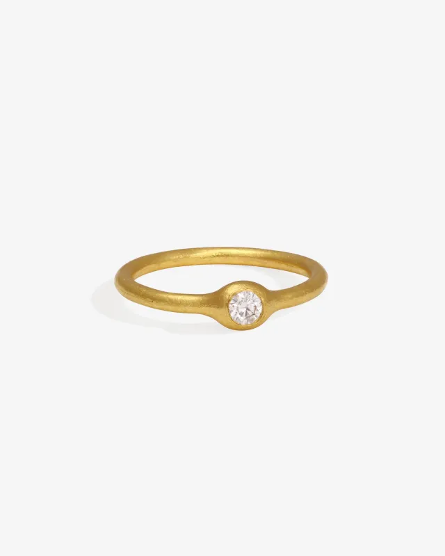Balsam Solitaire Ring Diamond Solid Gold made by Heritage