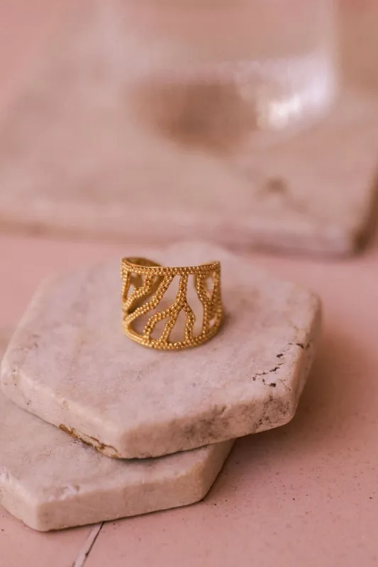 Corallo Ring sold by Lakor The Label