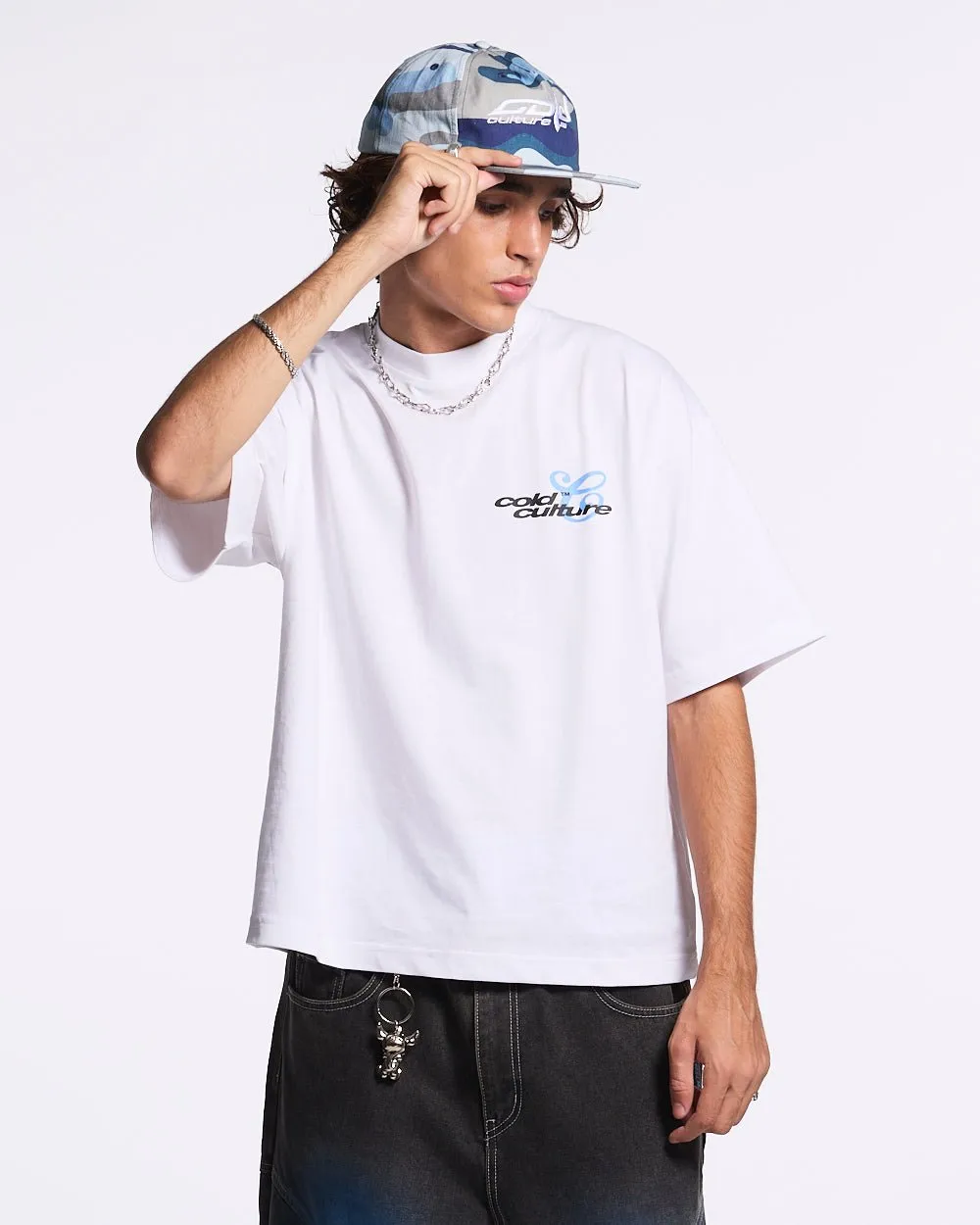 KISS THE BUNNY TEE WHITE sold by Cold Culture product image thumbnail 5