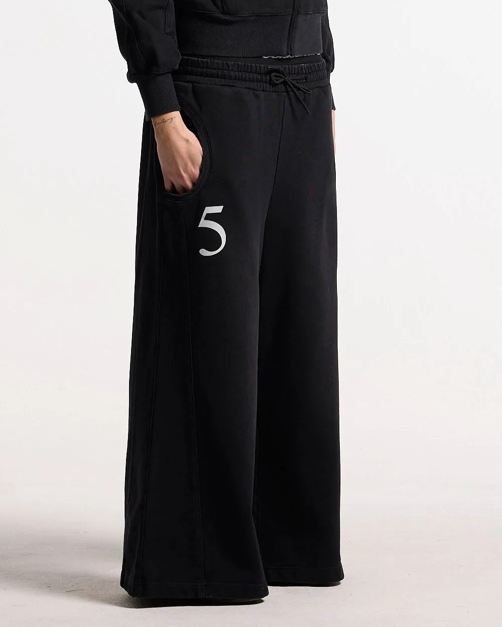 NIA SET SWEATPANTS BLACK sold by Cold Culture product image thumbnail 3