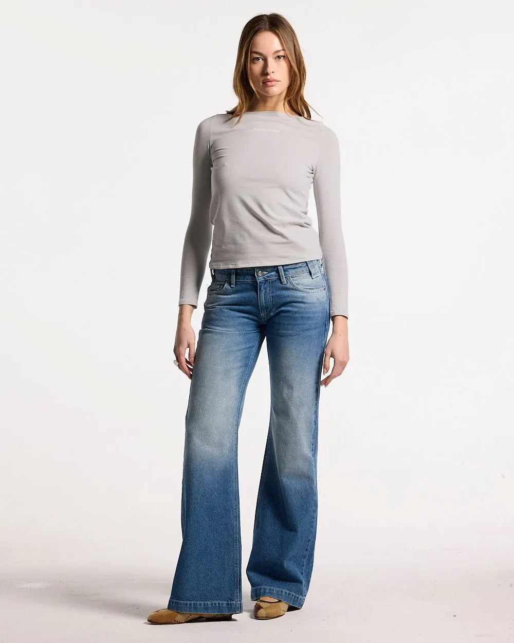 ESSENTIAL LONGSLEEVE TEE GREY sold by Cold Culture product image thumbnail 5