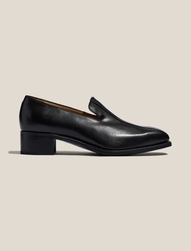 Kristian-Kristian, Pedestrian Loafer, Black made by ANOTHER ASPECT