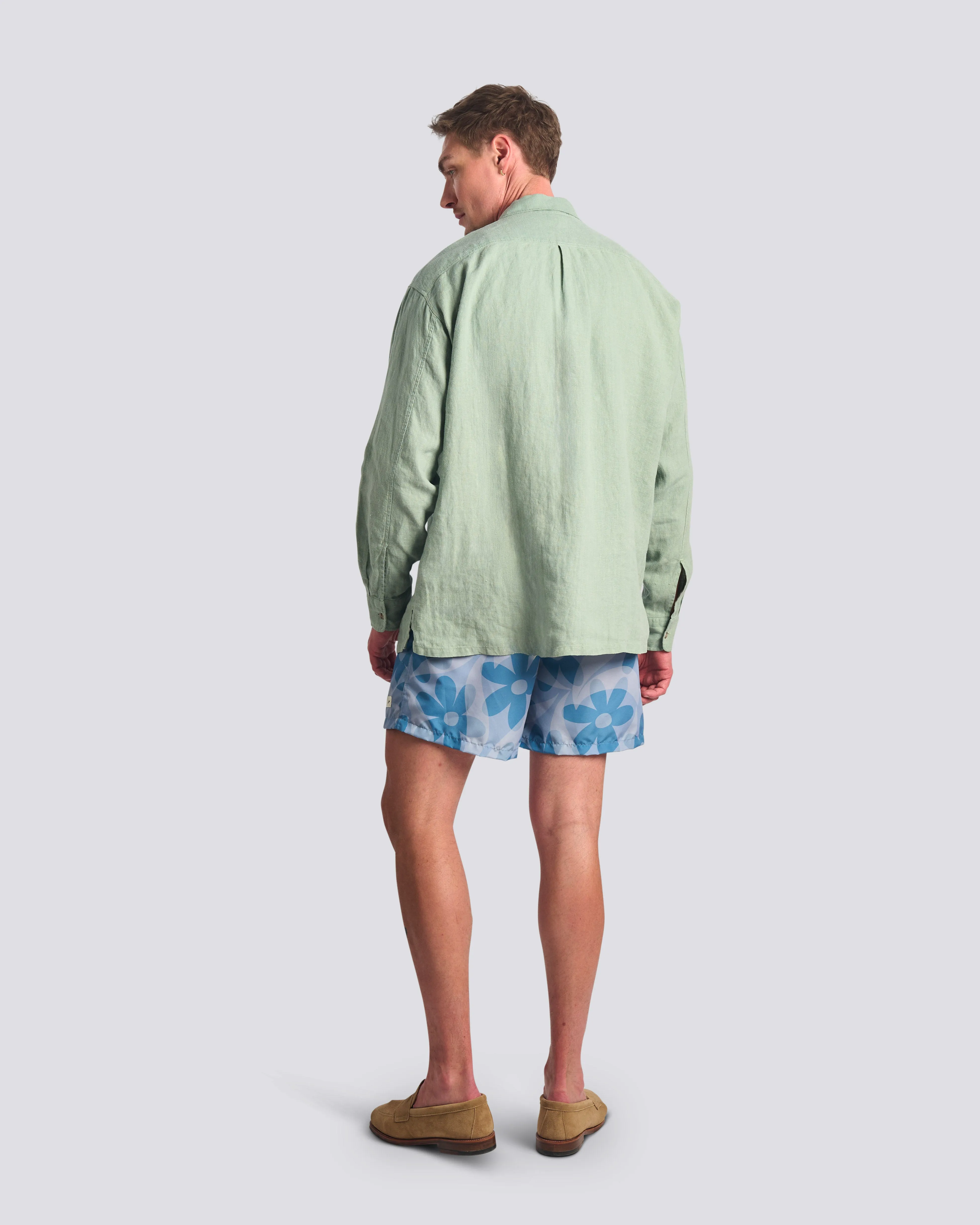 Sage Linen Leisure Shirt sold by Bather product image thumbnail 3