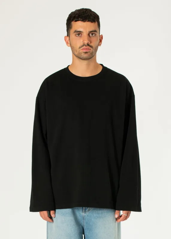 Longsleeve Wide Tee made by Estudio Niksen