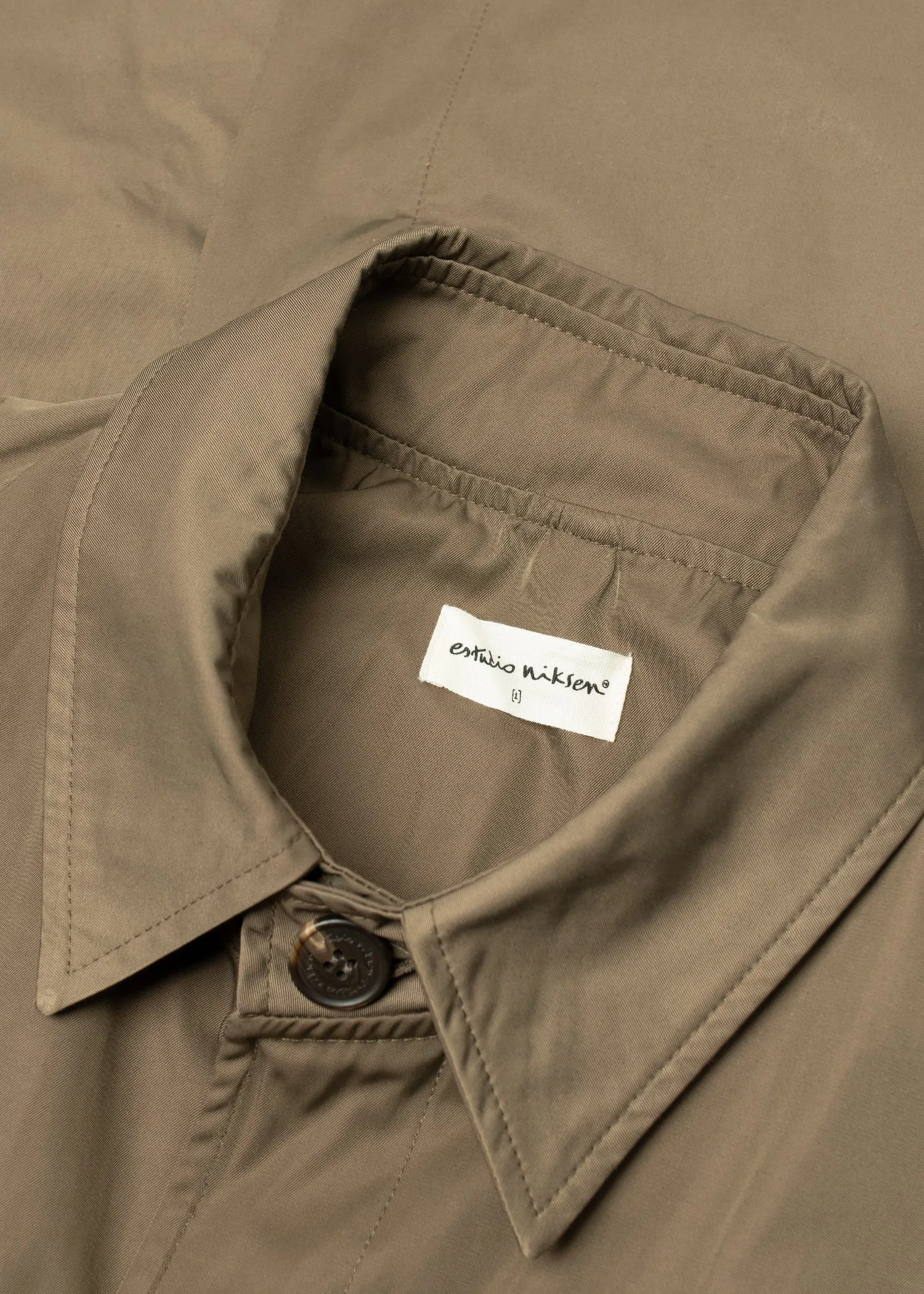 Mac Pocket Coat sold by Estudio Niksen product image thumbnail 5
