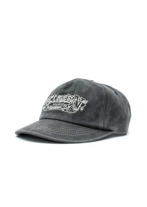 Niksen Strawberry Farm Cap made by Estudio Niksen