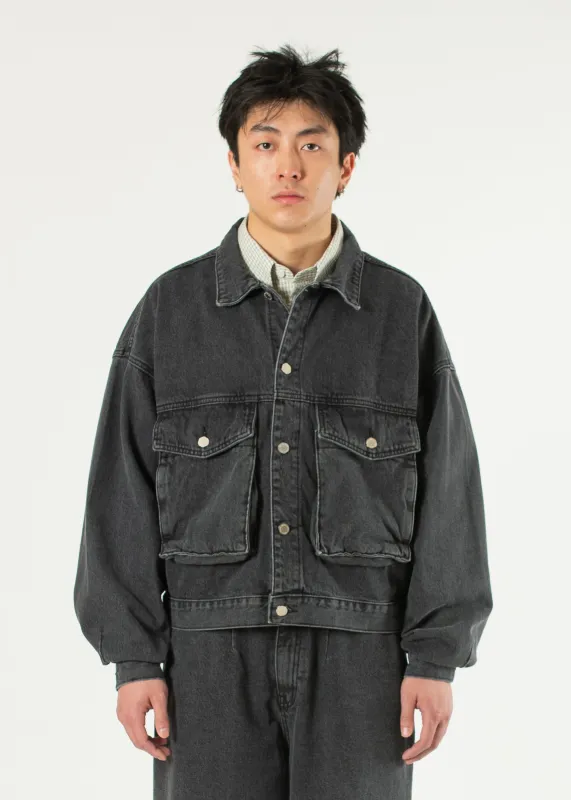 Boxy Denim Trucker made by Estudio Niksen