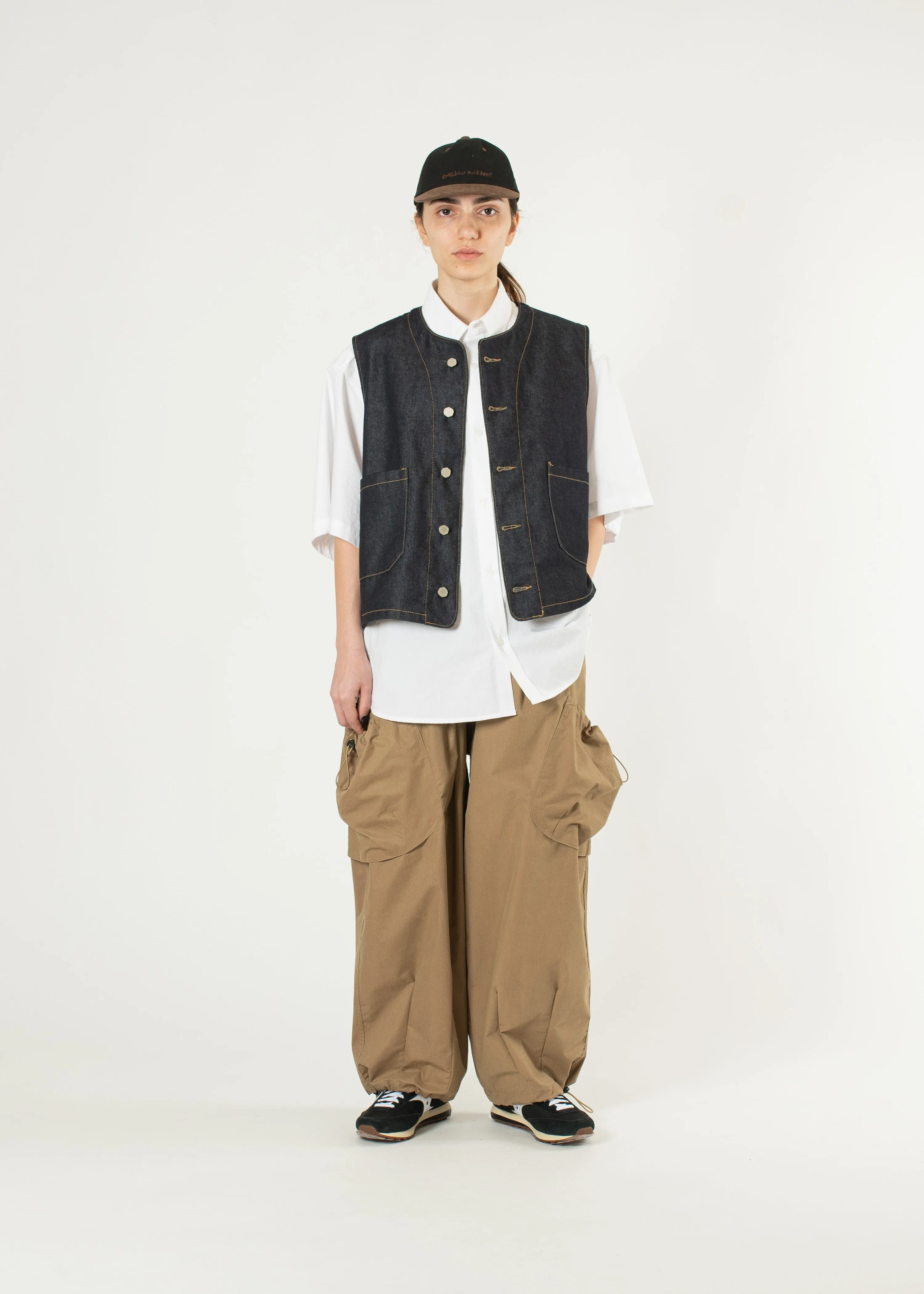 Bungee-strap Cargo Pants sold by Estudio Niksen product image thumbnail 2