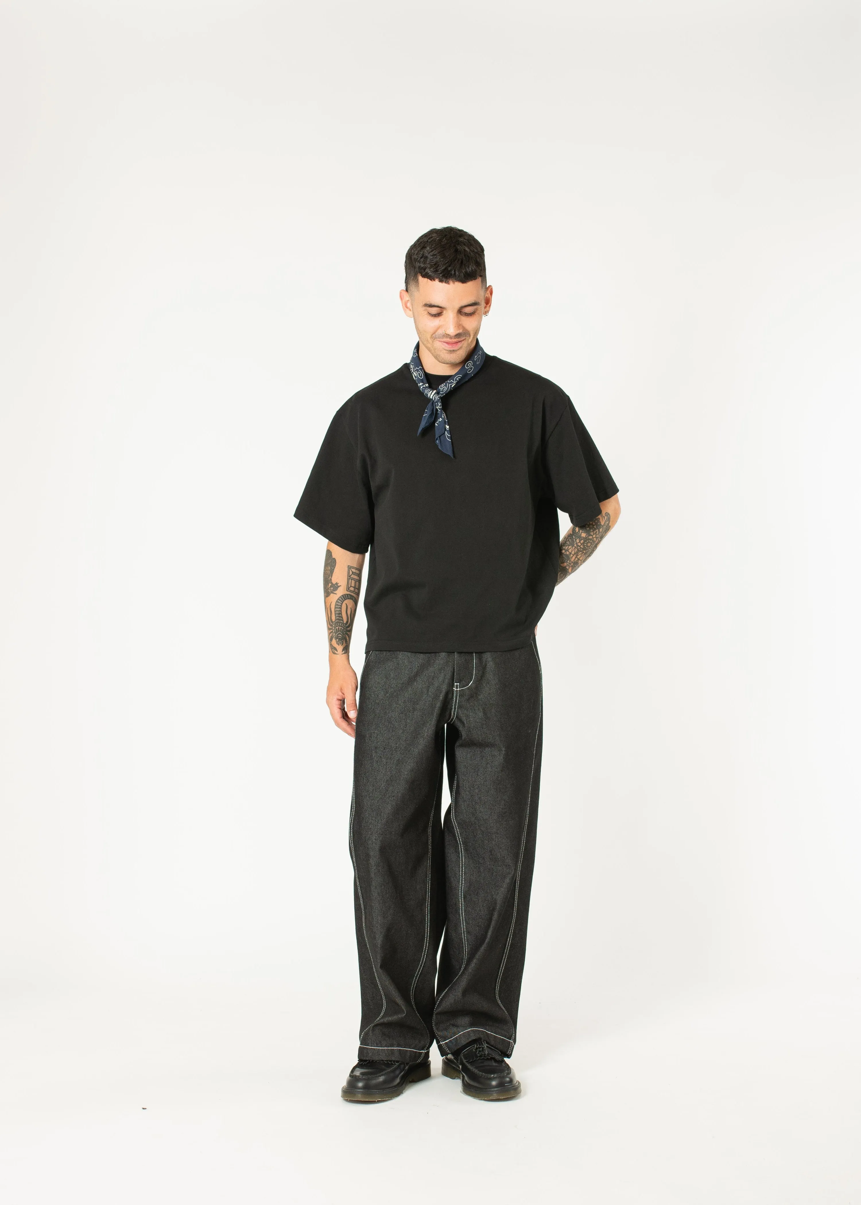 Signature Cropped Tee sold by Estudio Niksen product image thumbnail 5
