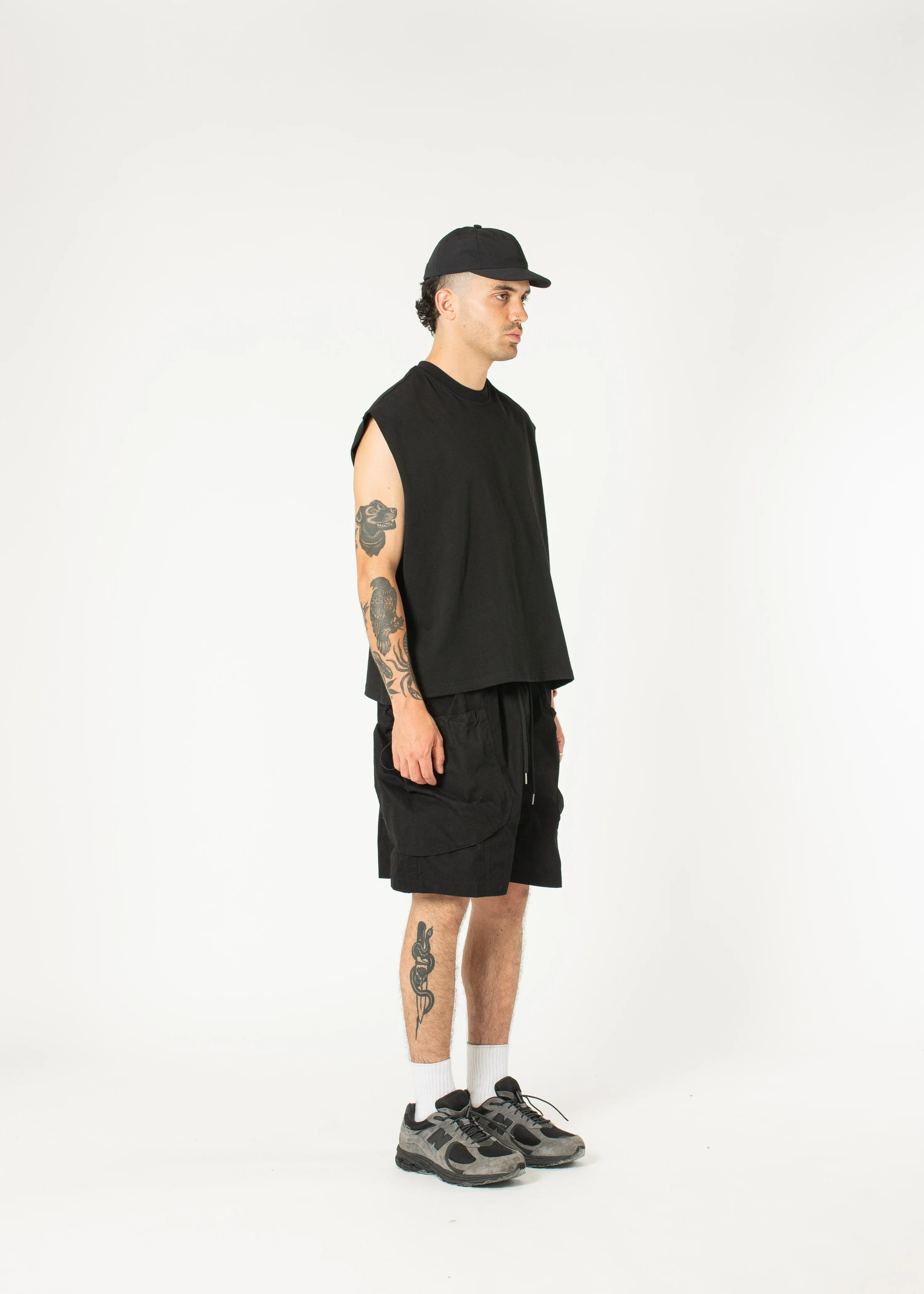 Muscle Cropped Tee sold by Estudio Niksen product image thumbnail 3